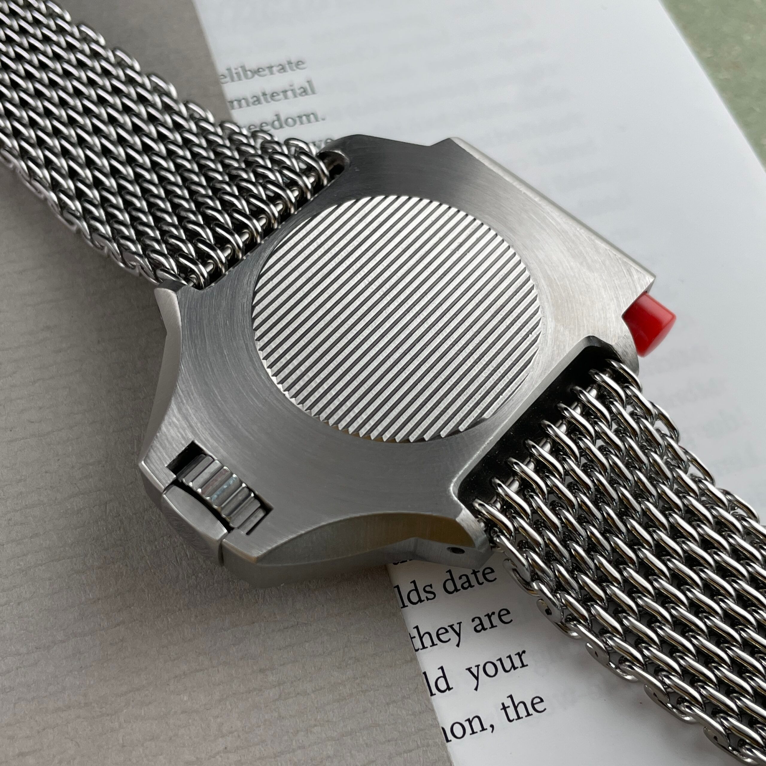 Omega Seamaster PloProf 600m, photo 17 of 18