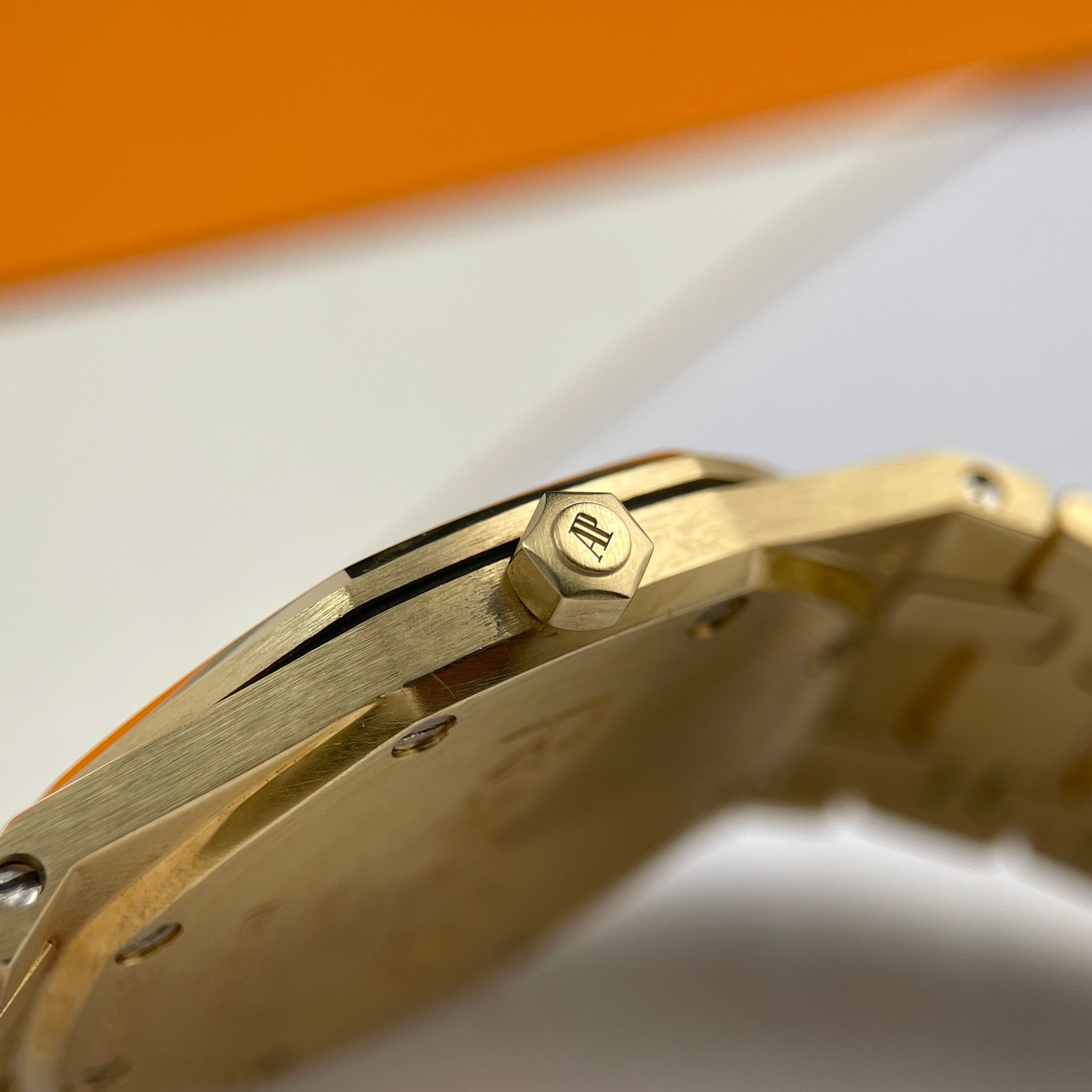 Audemars Piguet Royal Oak Yellow Gold Grey Tapisserie, photo 13 of 14