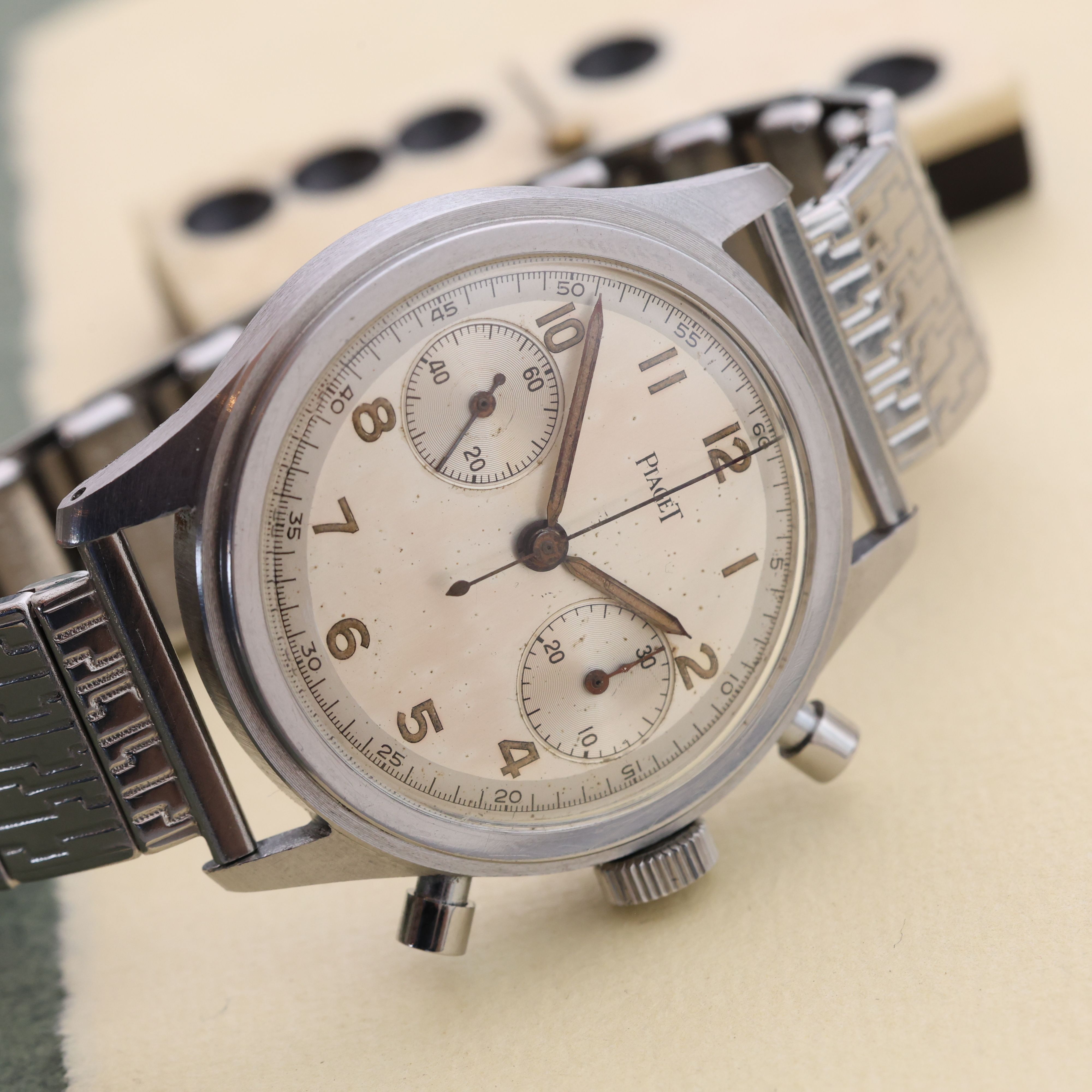 Piaget 40s Chronograph, photo 4 of 14
