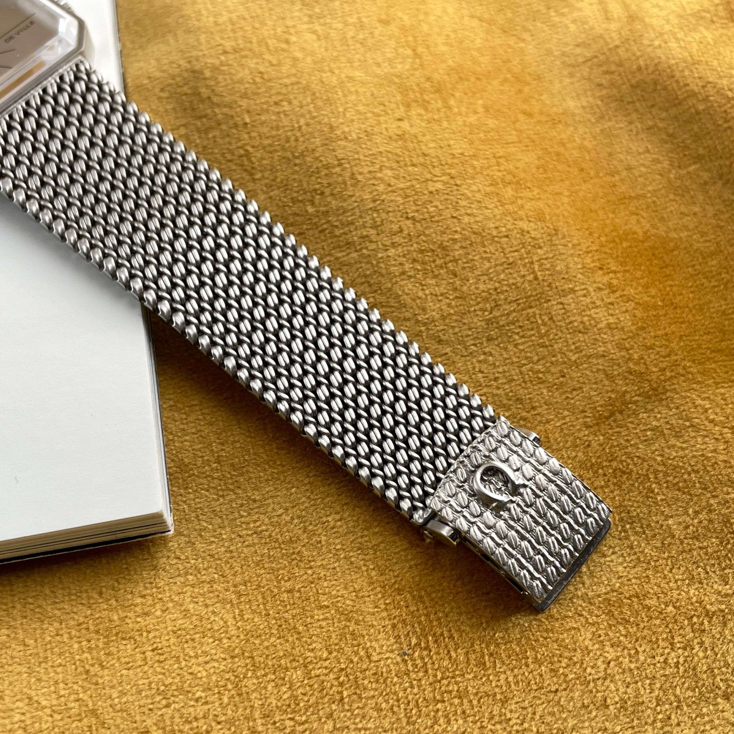 Omega White Gold ‘Andrew Grima’ Dress Watch, photo 8 of 16