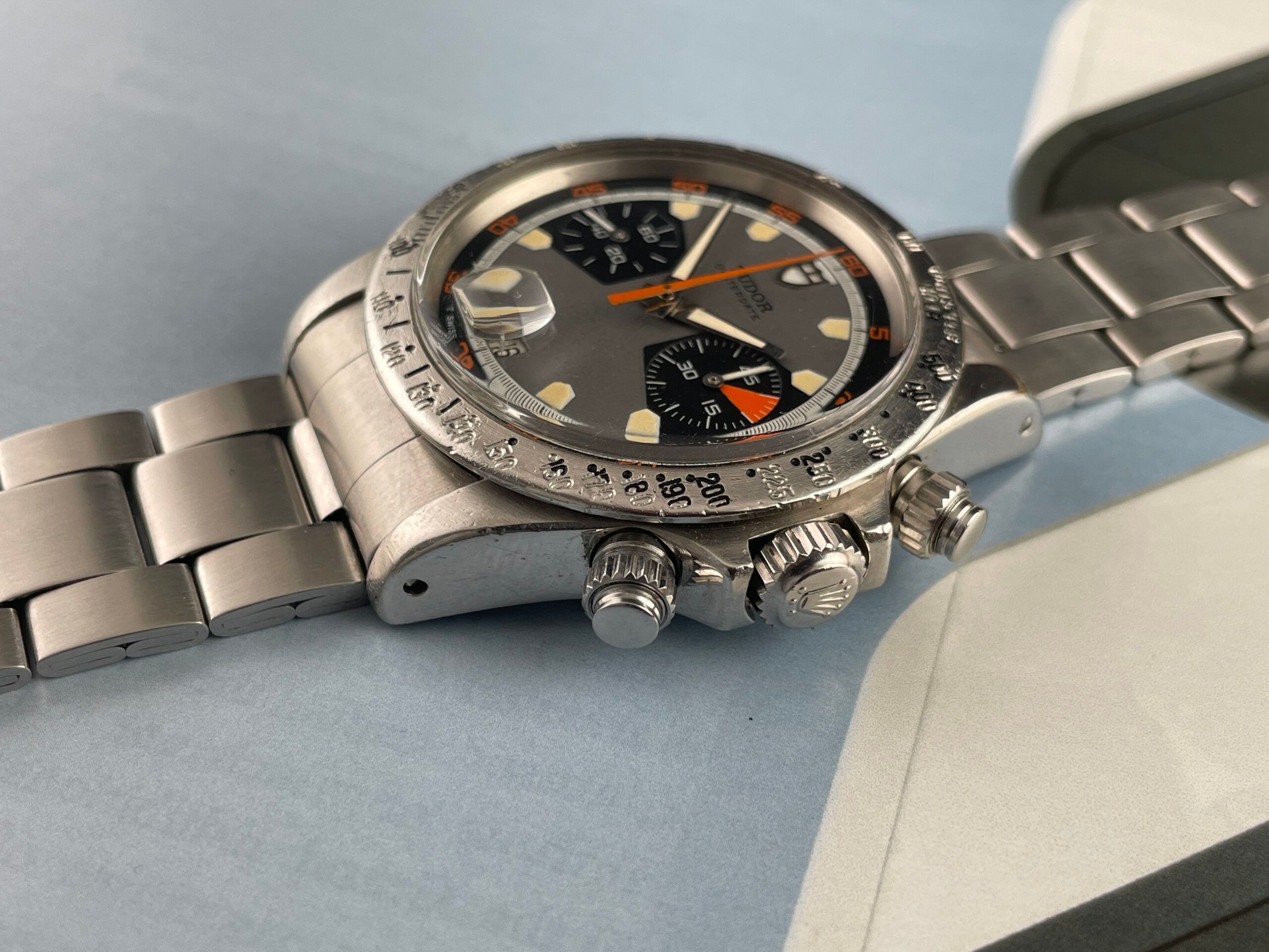 Tudor Monte Carlo ‘Home Plate’ 7032, photo 6 of 14