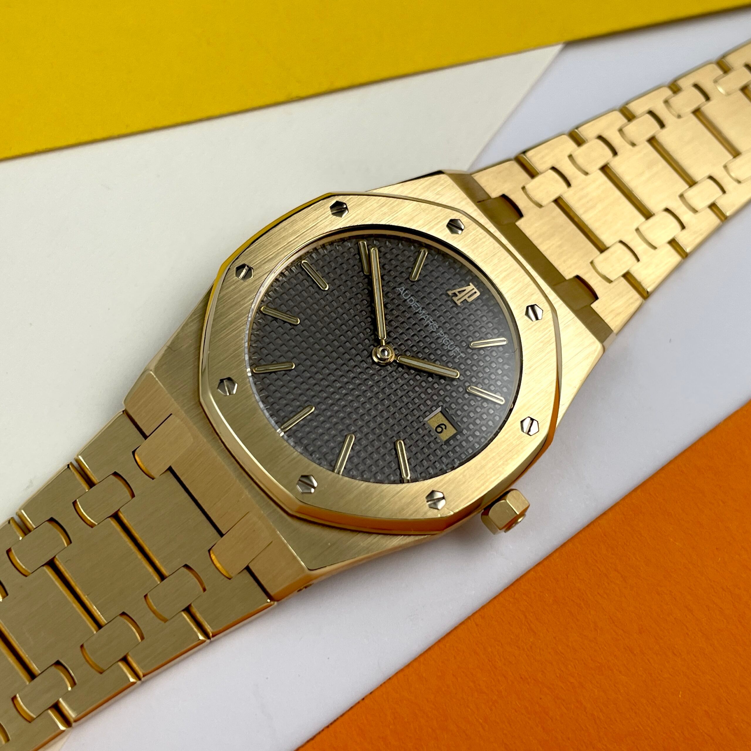 Audemars Piguet Royal Oak Yellow Gold Grey Tapisserie