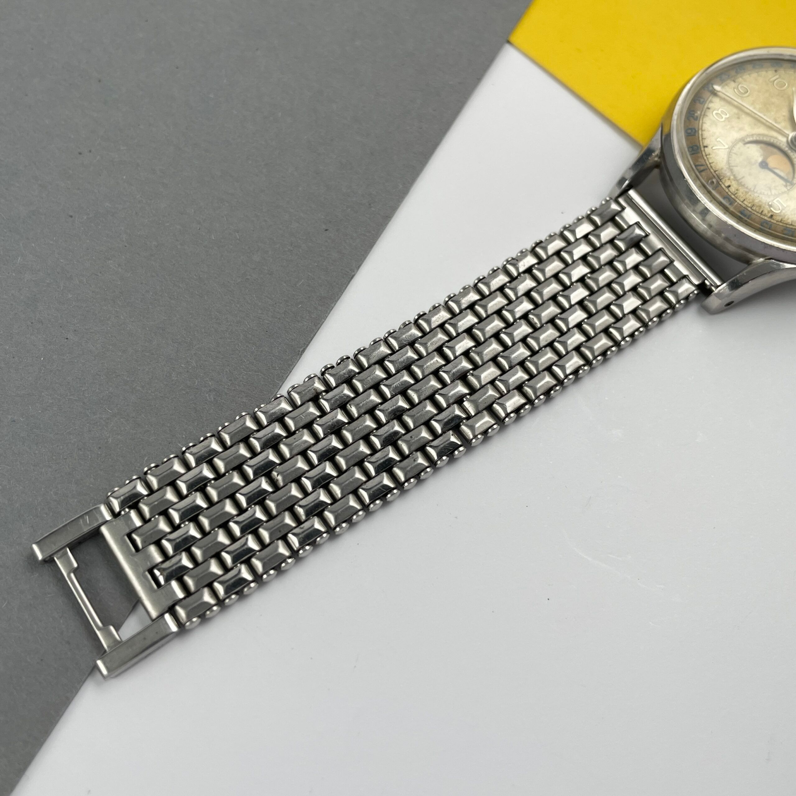 Omega Cosmic Triple Date Moon Phase, photo 10 of 13