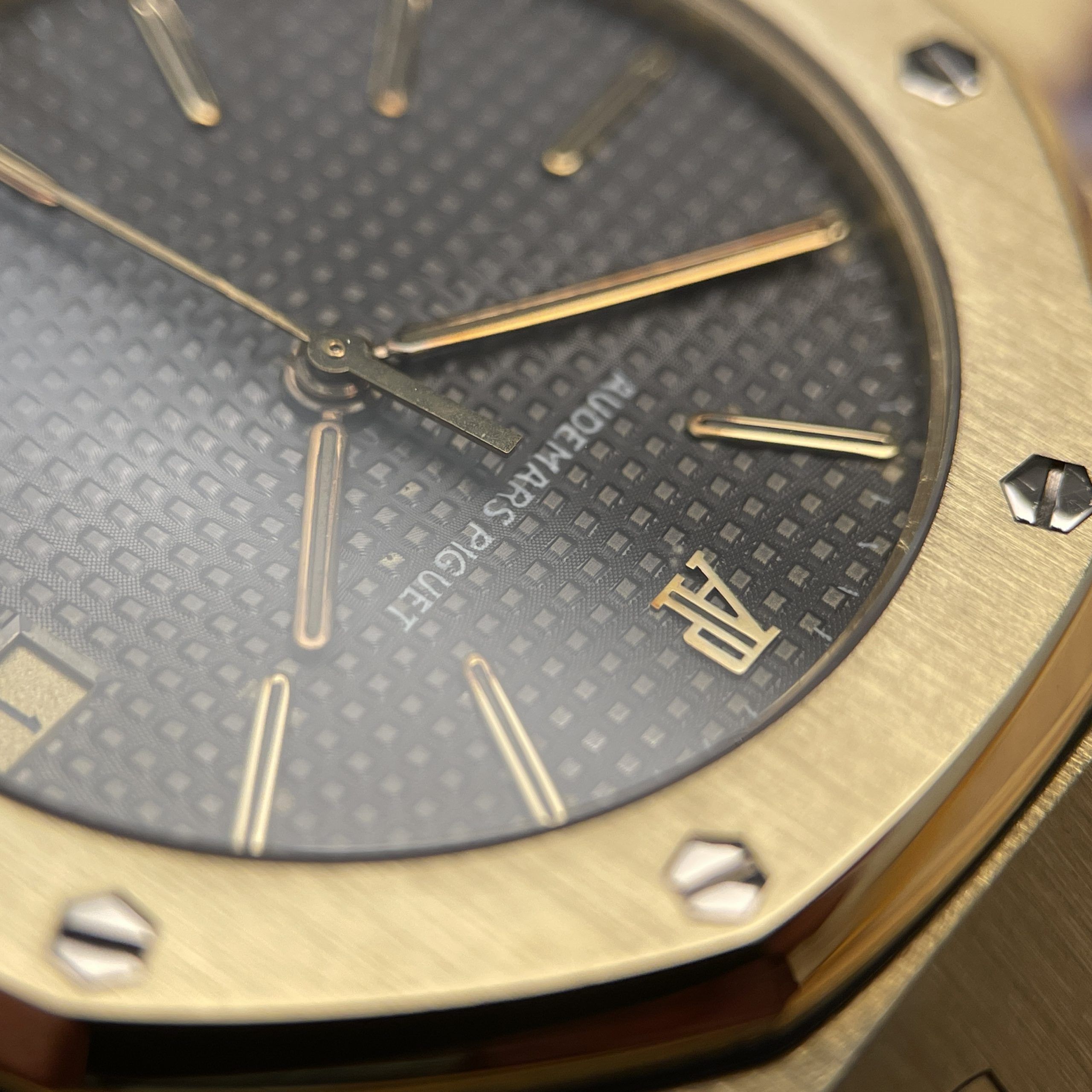 Audemars Piguet Royal Oak 56023BA Full Gold 36mm, photo 6 of 15