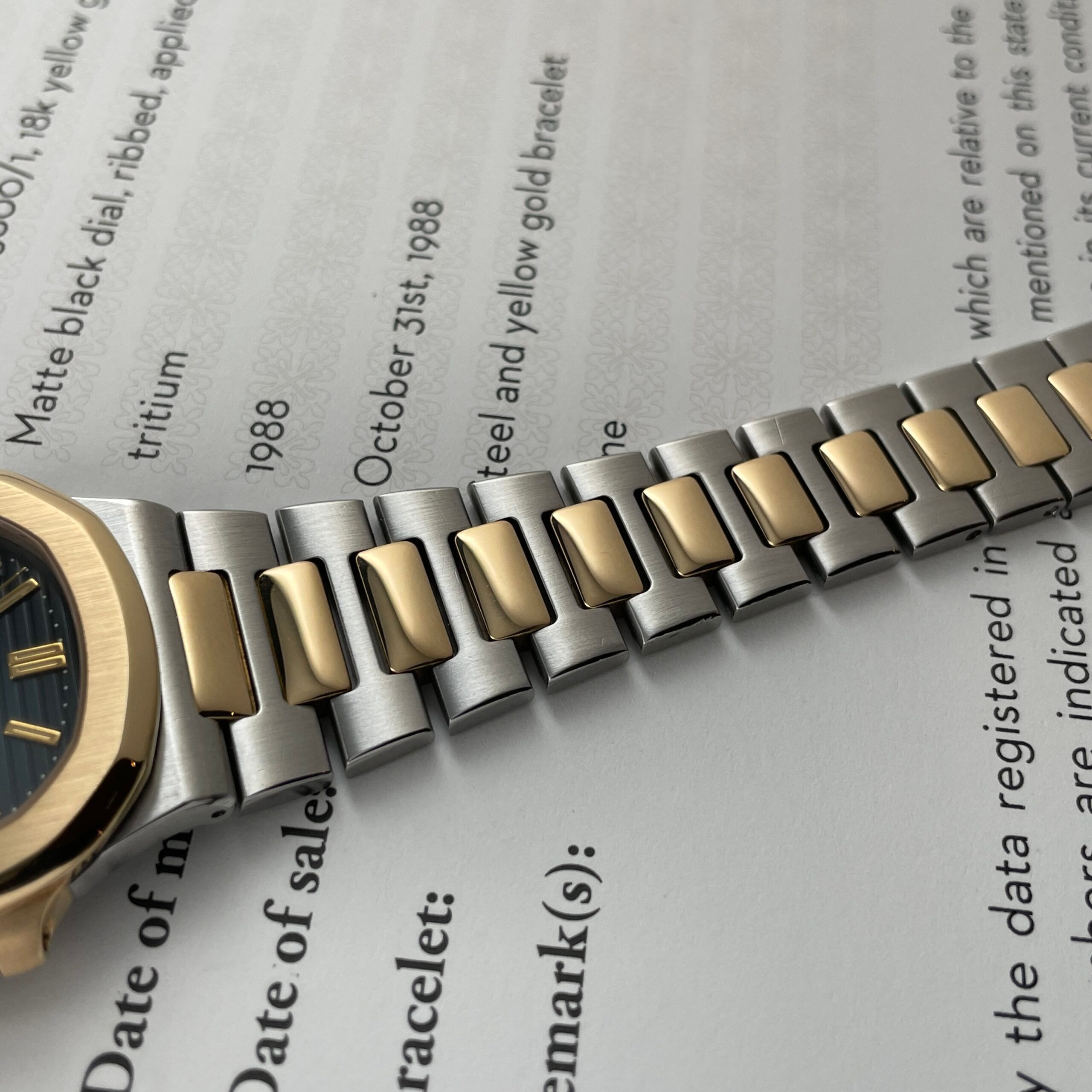 Patek Philippe Nautilus 3800/1 Blue Dial with Extract of Archives, photo 14 of 15