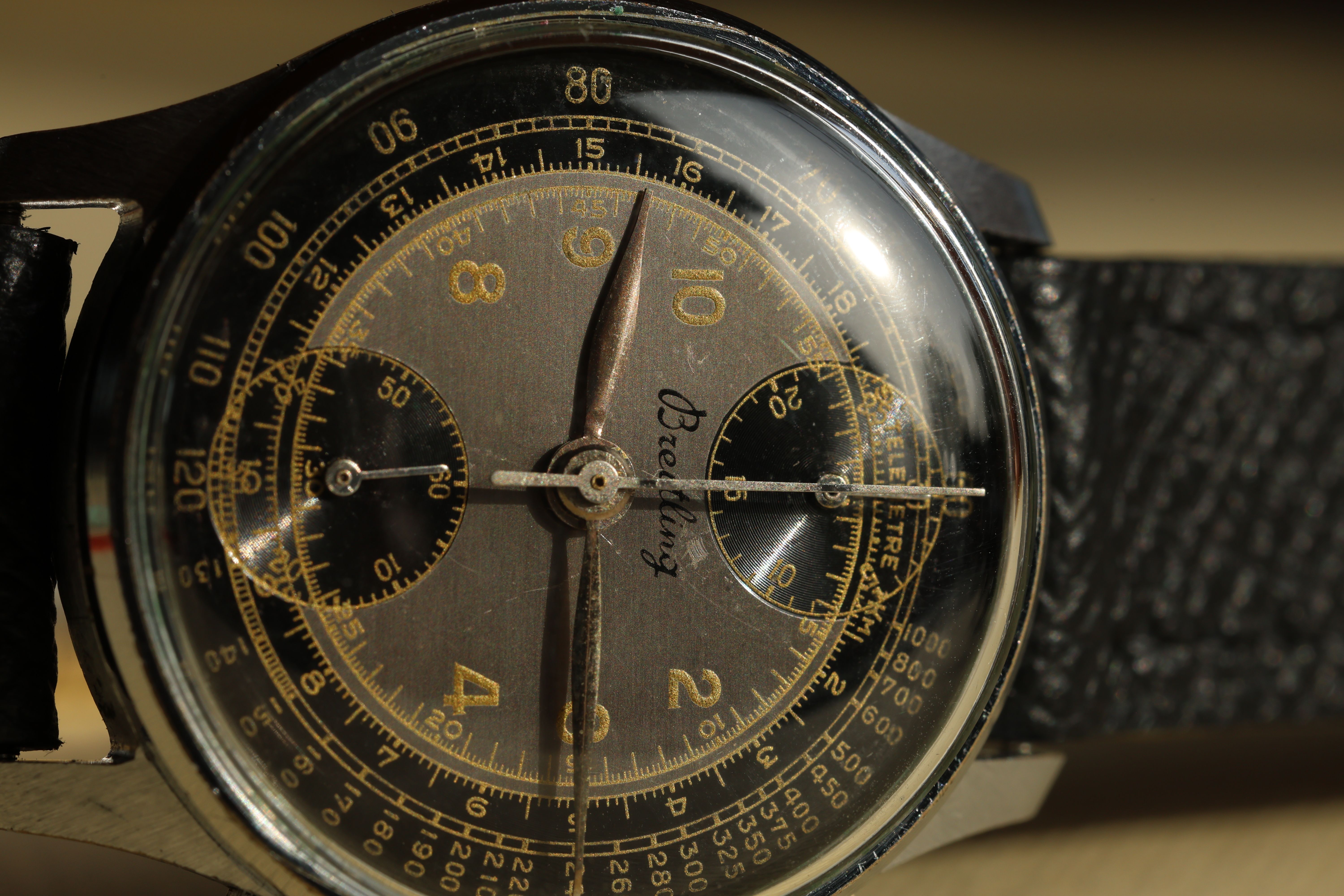 Breitling Two-Tone 40s Chronograph, photo 5 of 13