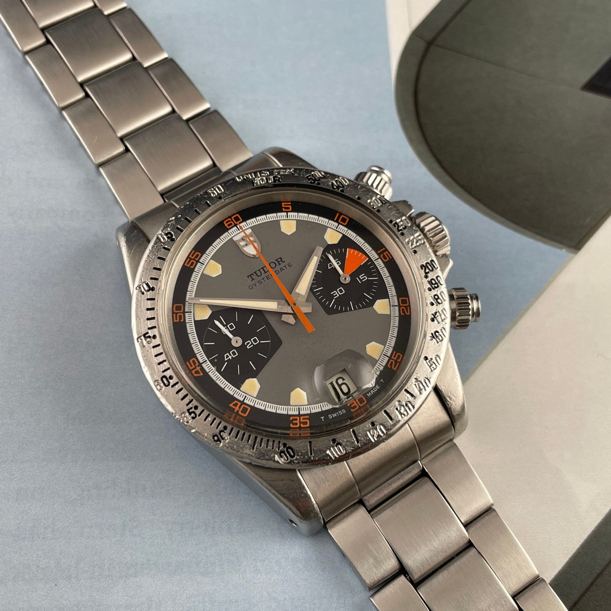 Tudor Monte Carlo ‘Home Plate’ 7032, photo 3 of 14