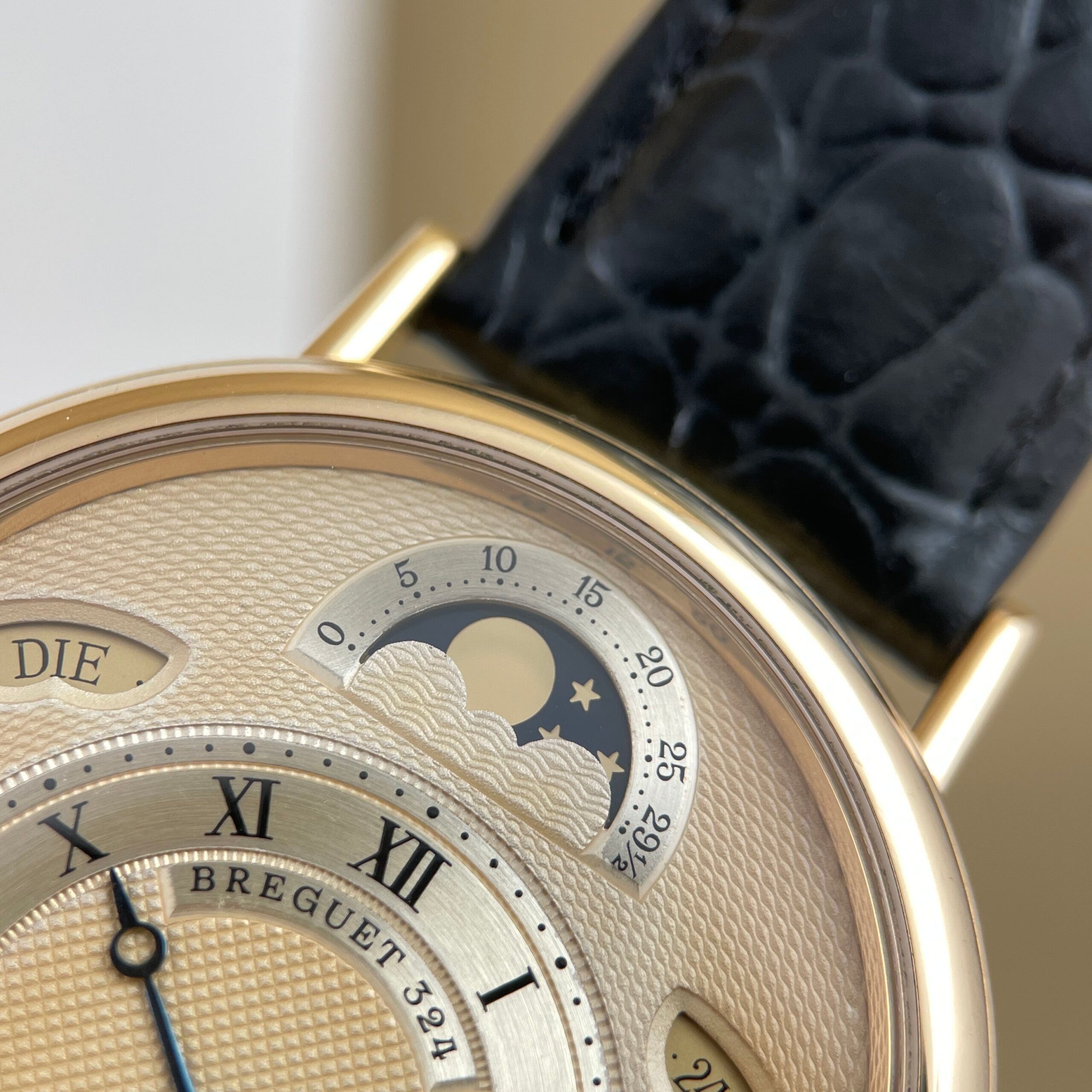 Breguet Classique Day-Date Moon Phase, photo 7 of 13