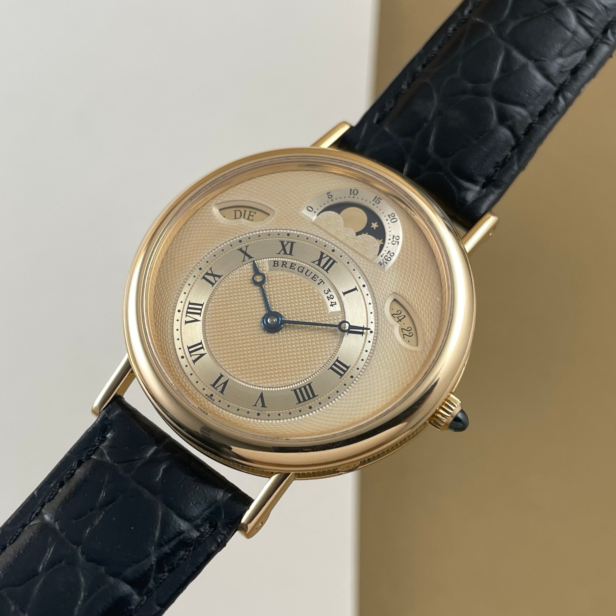 Breguet Classique Day-Date Moon Phase, photo 3 of 13