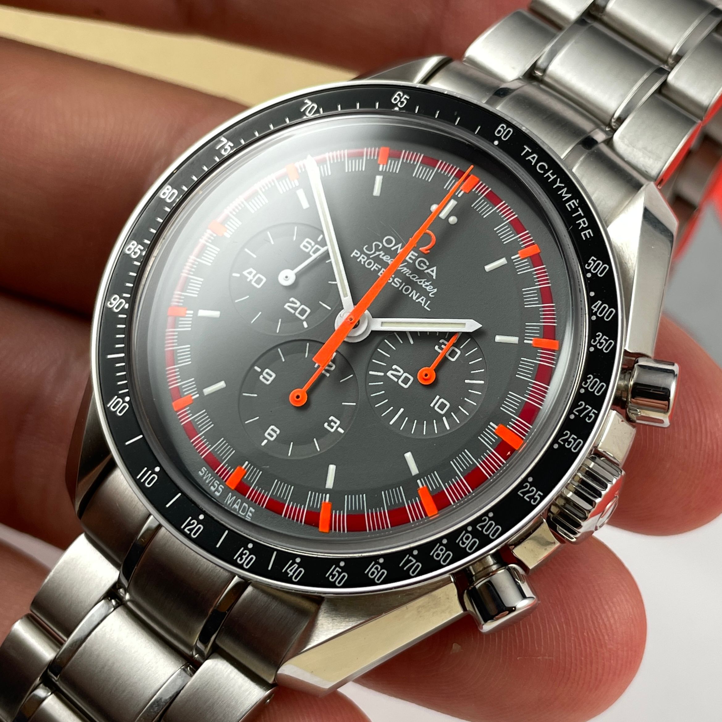 Omega Speedmaster Limited Japanese Racing Dial, photo 5 of 15