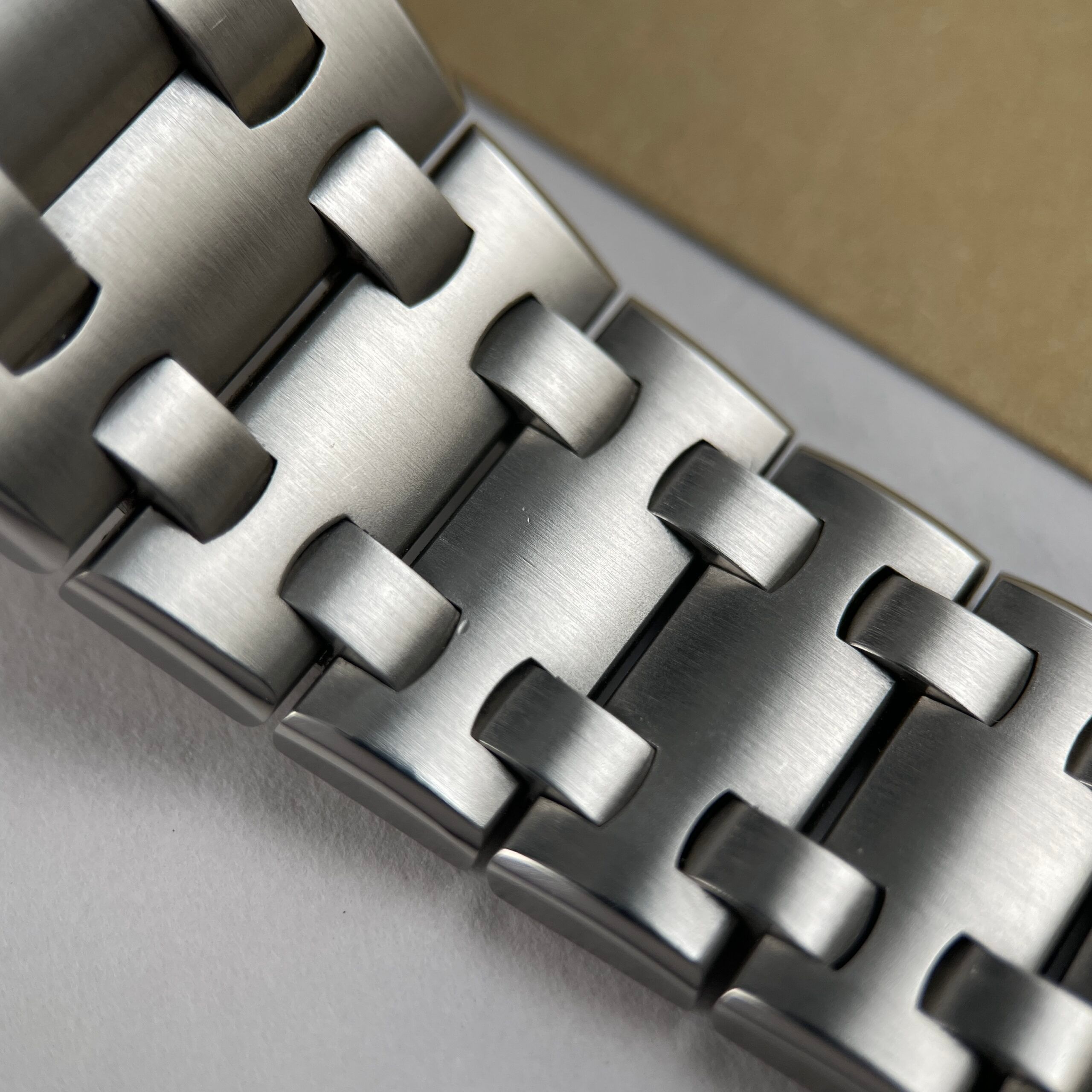 Audemars Piguet Royal Oak Offshore Triple Date, photo 15 of 16