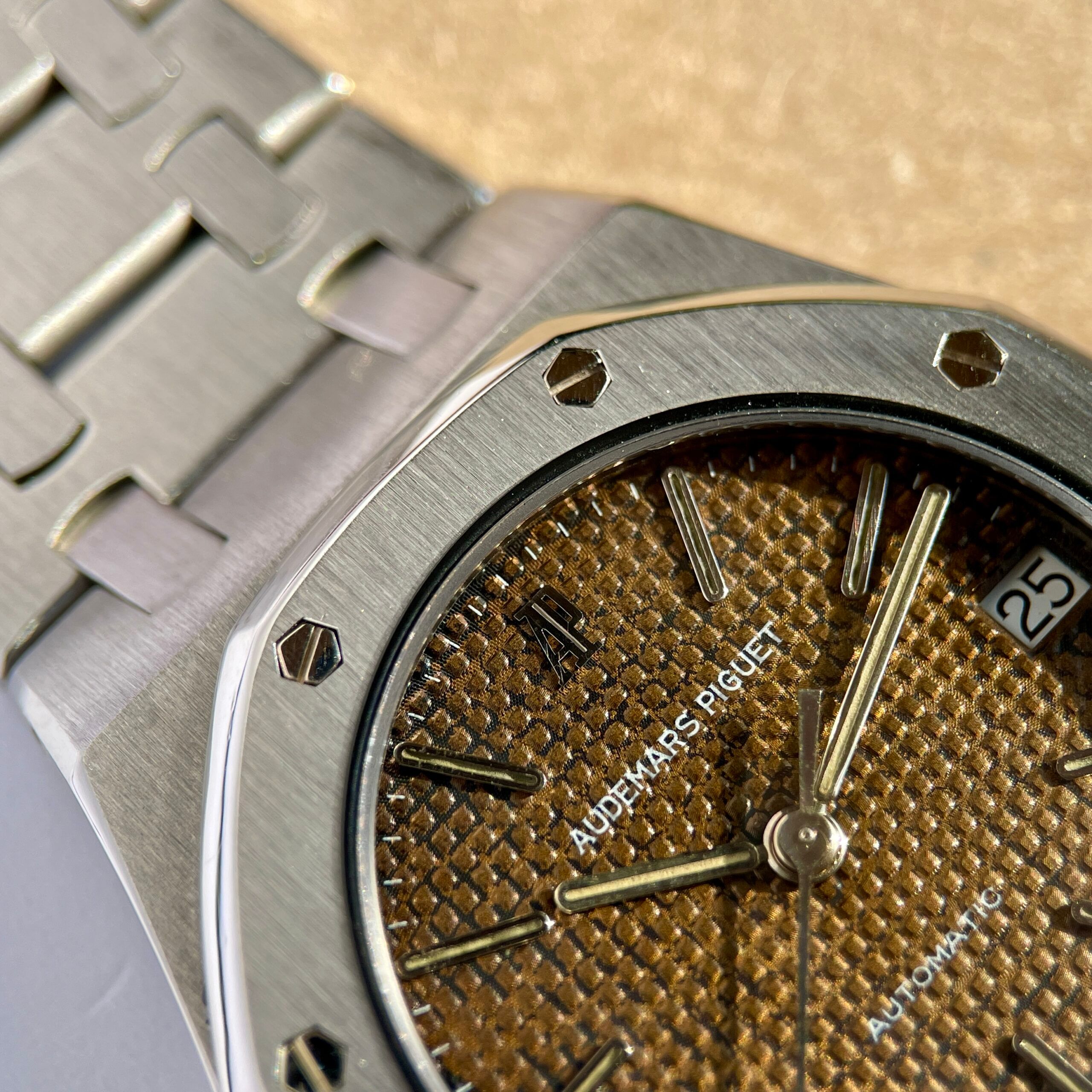 Audemars Piguet Royal Oak ‘Tropical’ 4100st, photo 10 of 16