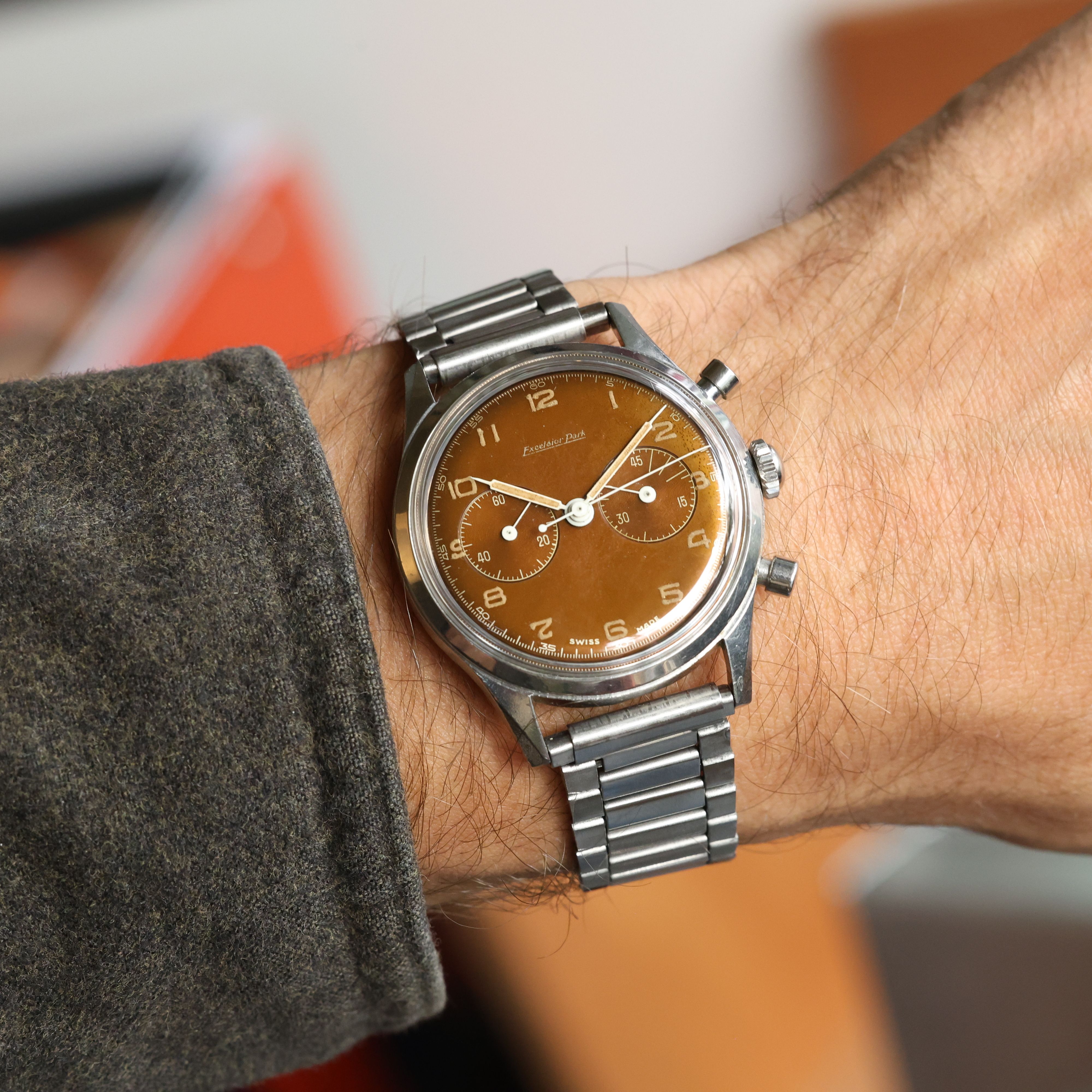 Excelsoir Park Tropical Chronograph, photo 7 of 12