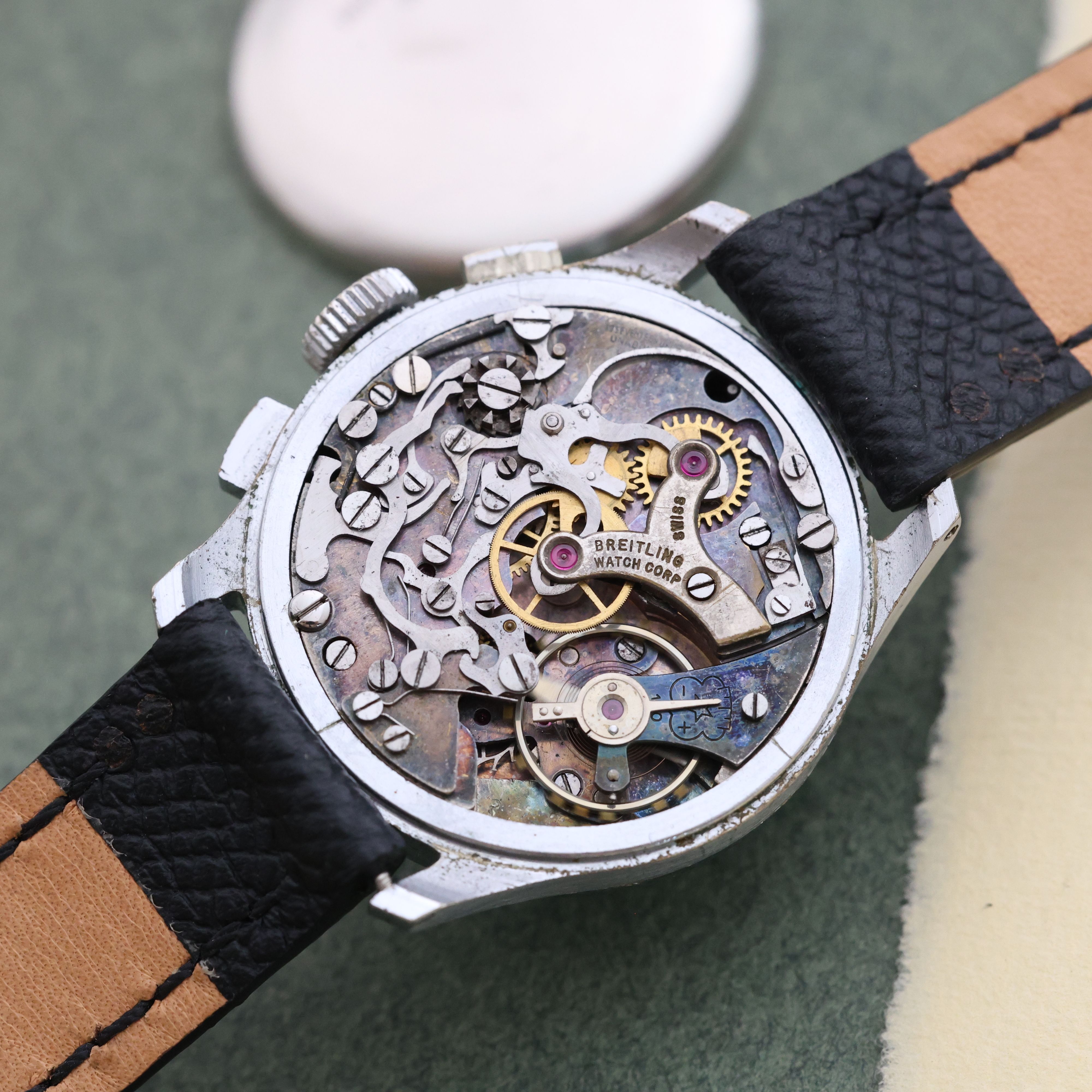 Breitling Two-Tone 40s Chronograph, photo 12 of 13