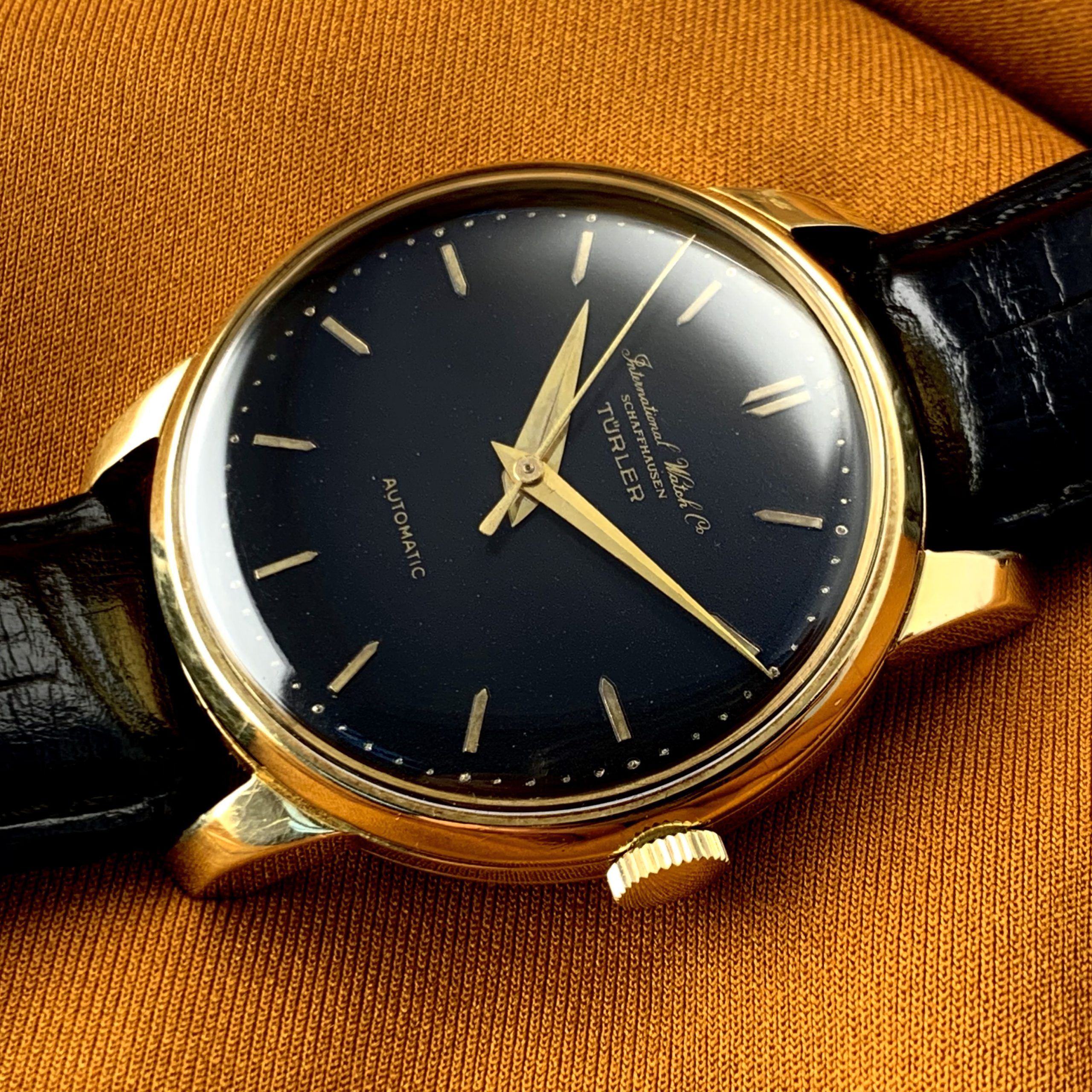 IWC Türler Black Gilt Dial