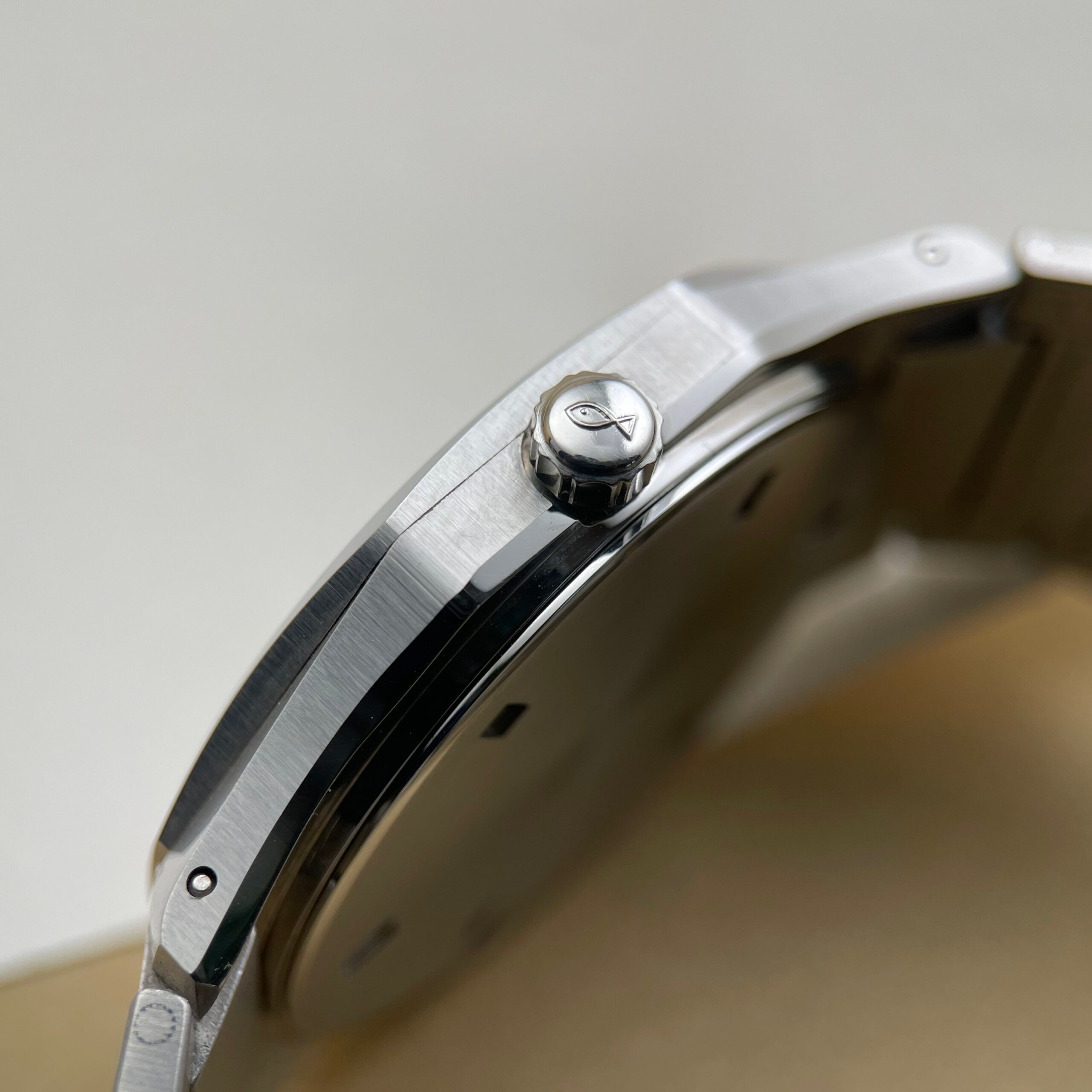 IWC Yacht Club II, photo 10 of 16