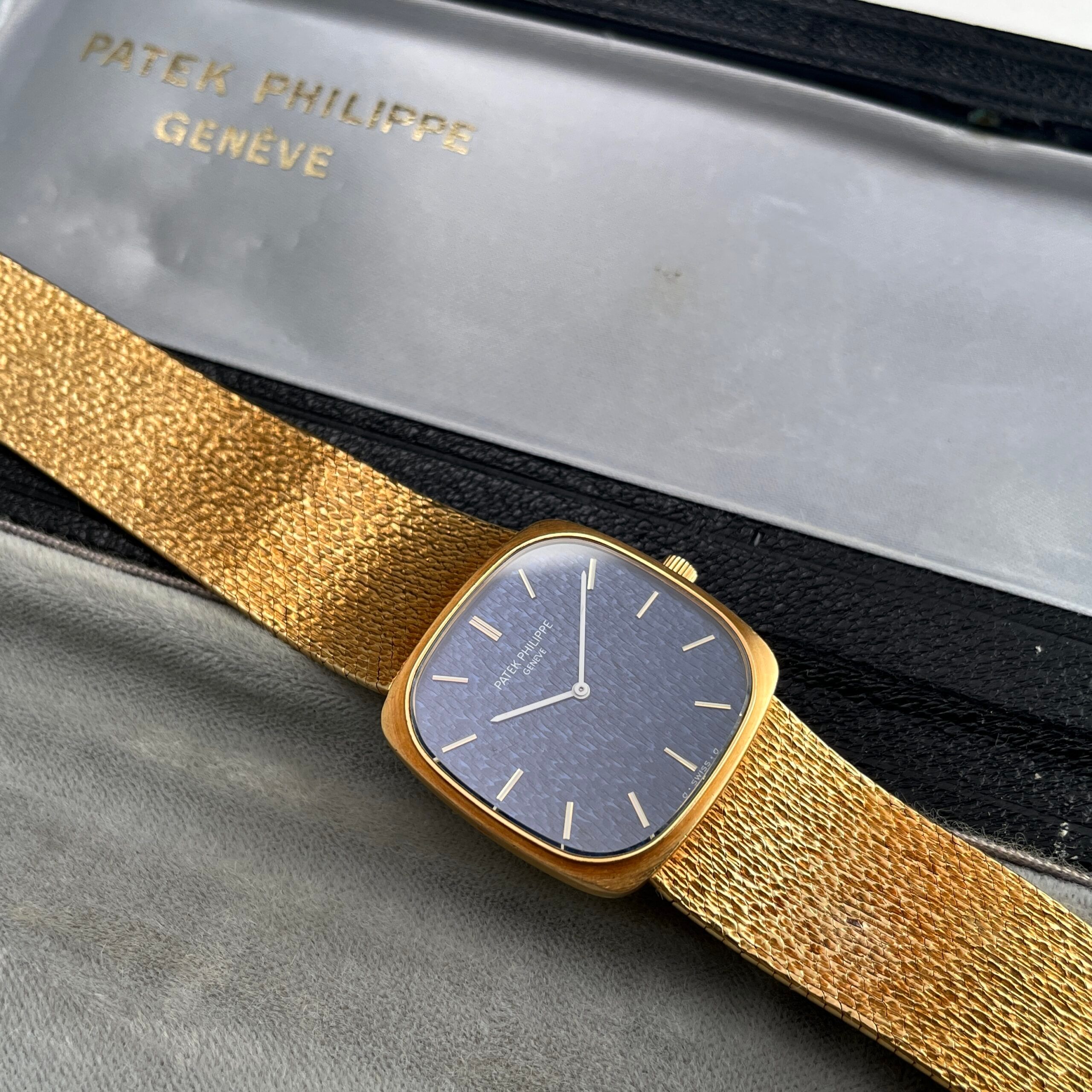 Patek Philippe Yellow Gold Ellipse, photo 3 of 16