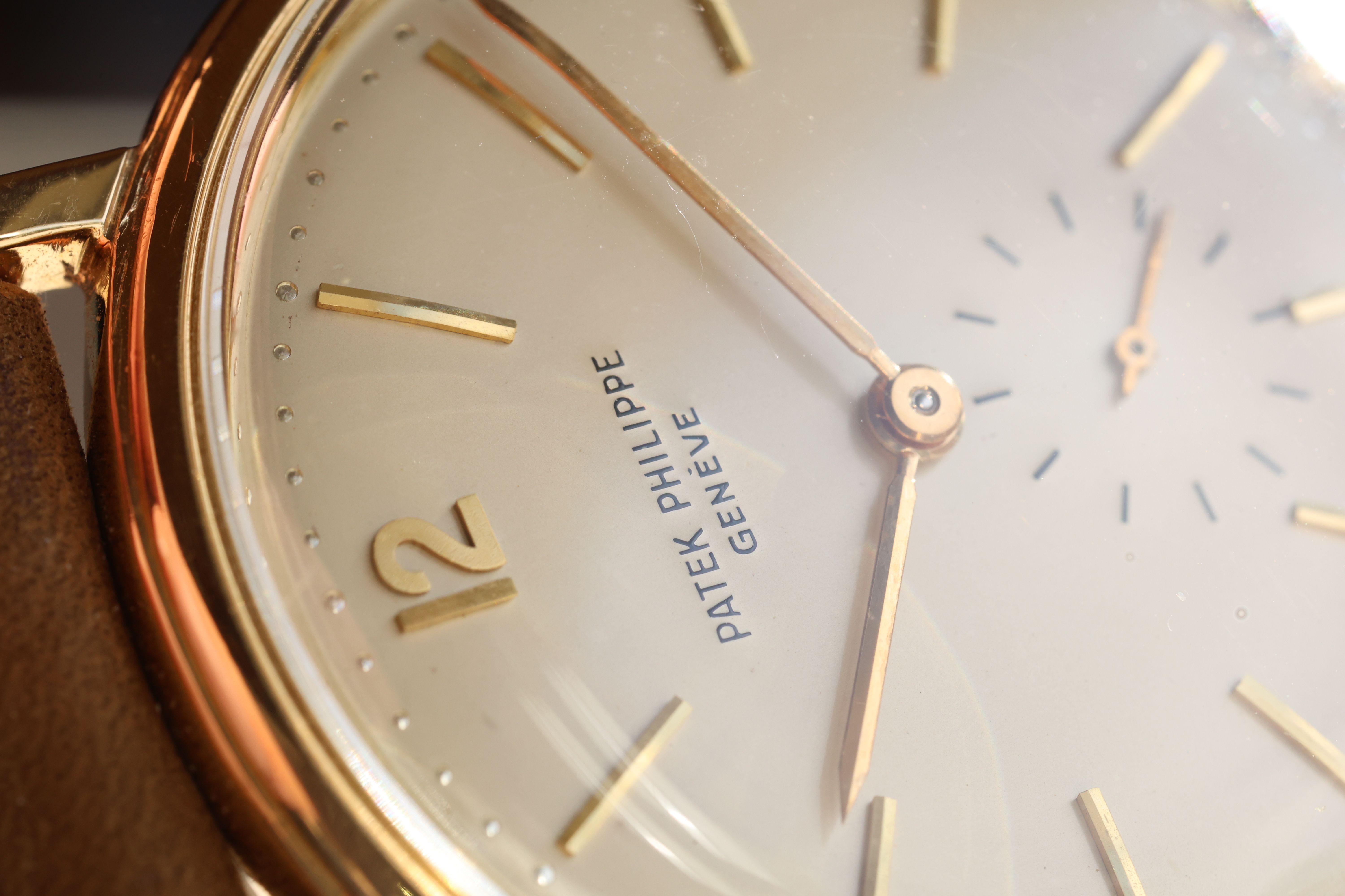 Patek Philippe Calatrava Ref. 2584, photo 8 of 17