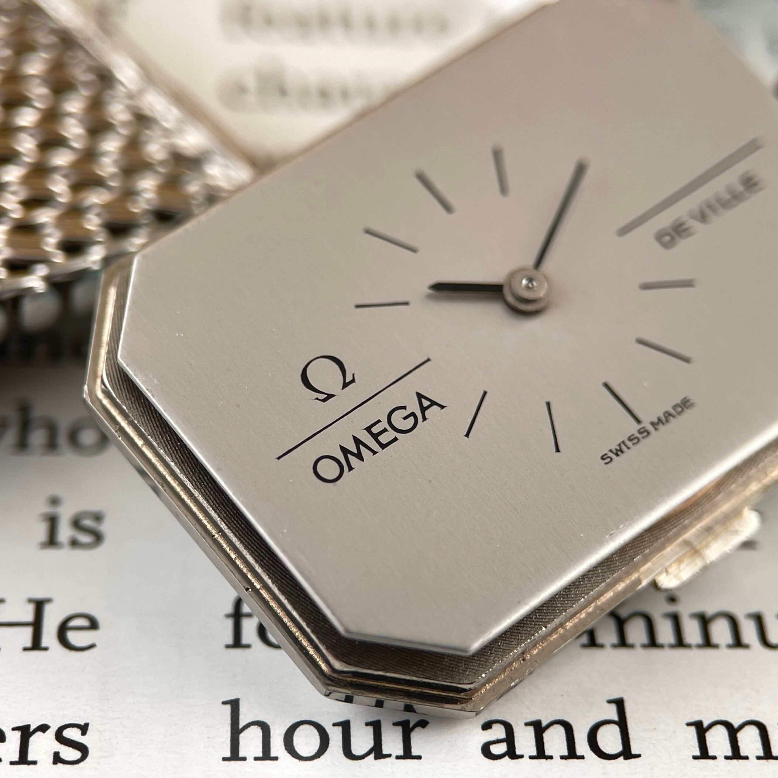 Omega White Gold ‘Andrew Grima’ Dress Watch, photo 5 of 16