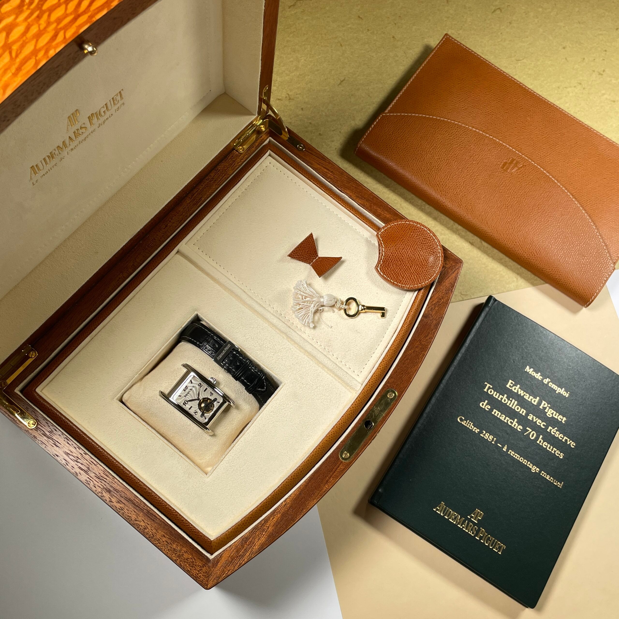 Audemars Piguet Tourbillon, photo 15 of 15
