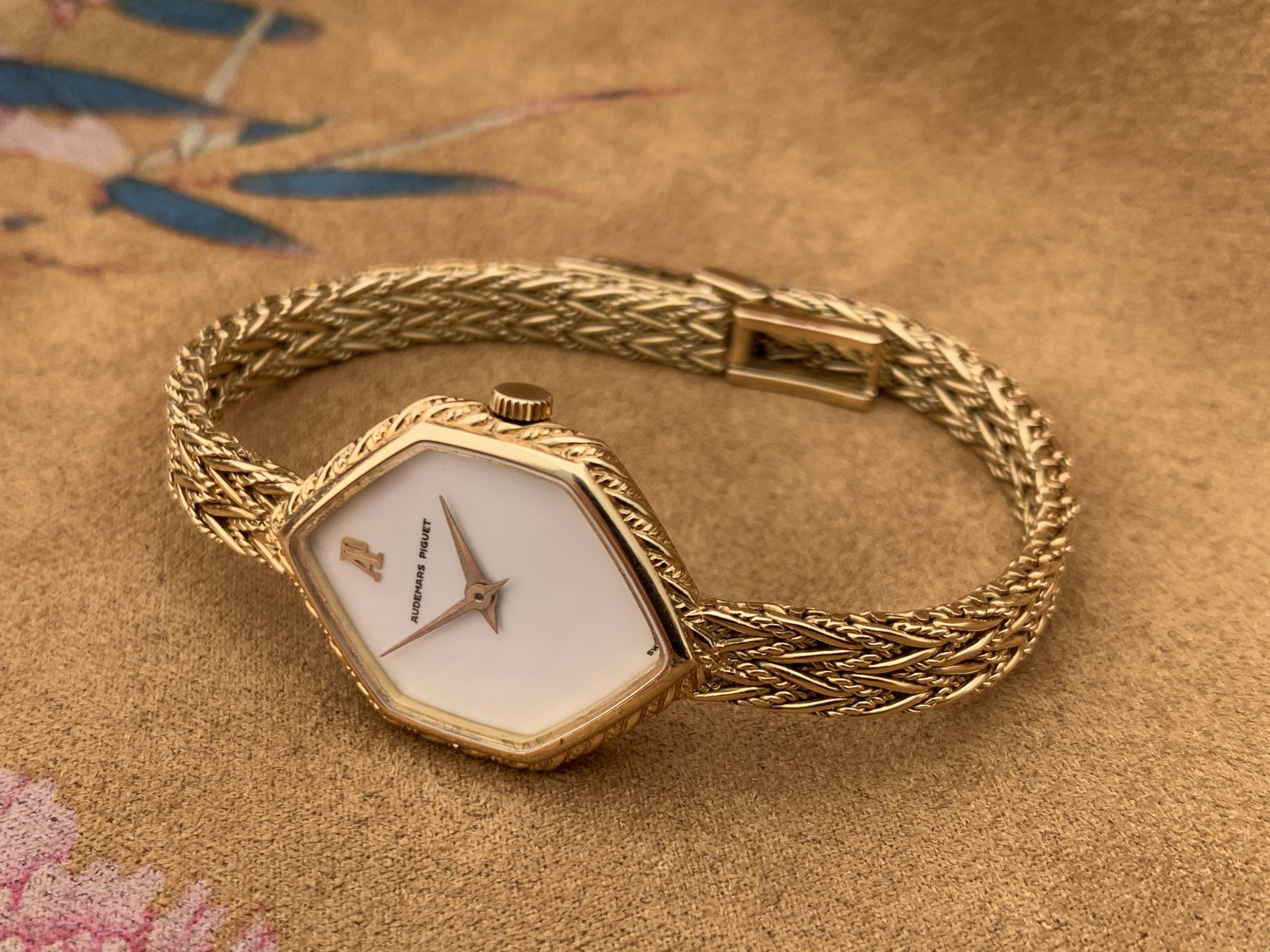 Audemars Piguet Rare Gold Ladies Cocktail Watch, photo 5 of 21