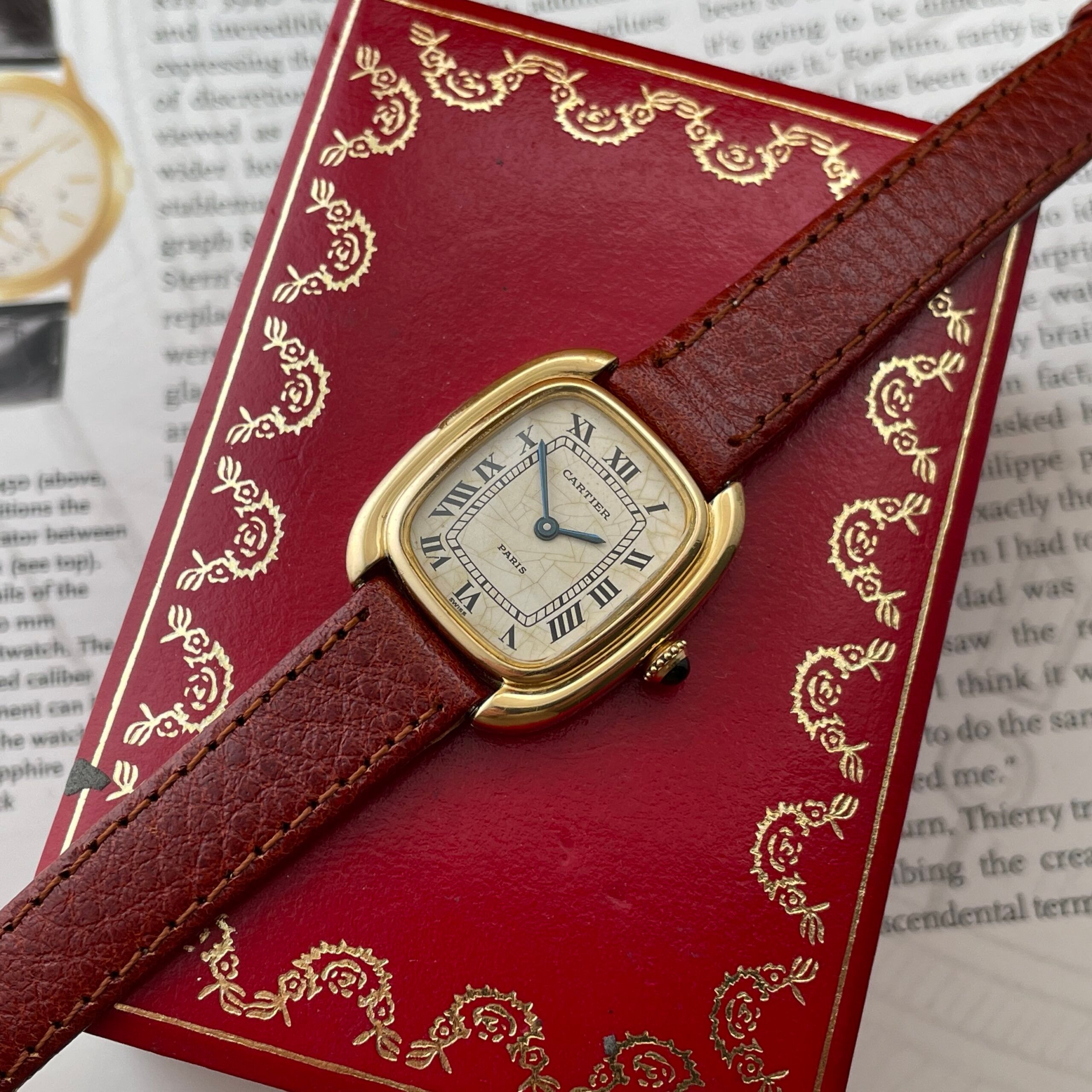 Cartier Gondole Ladies Dress Watch, photo 3 of 12