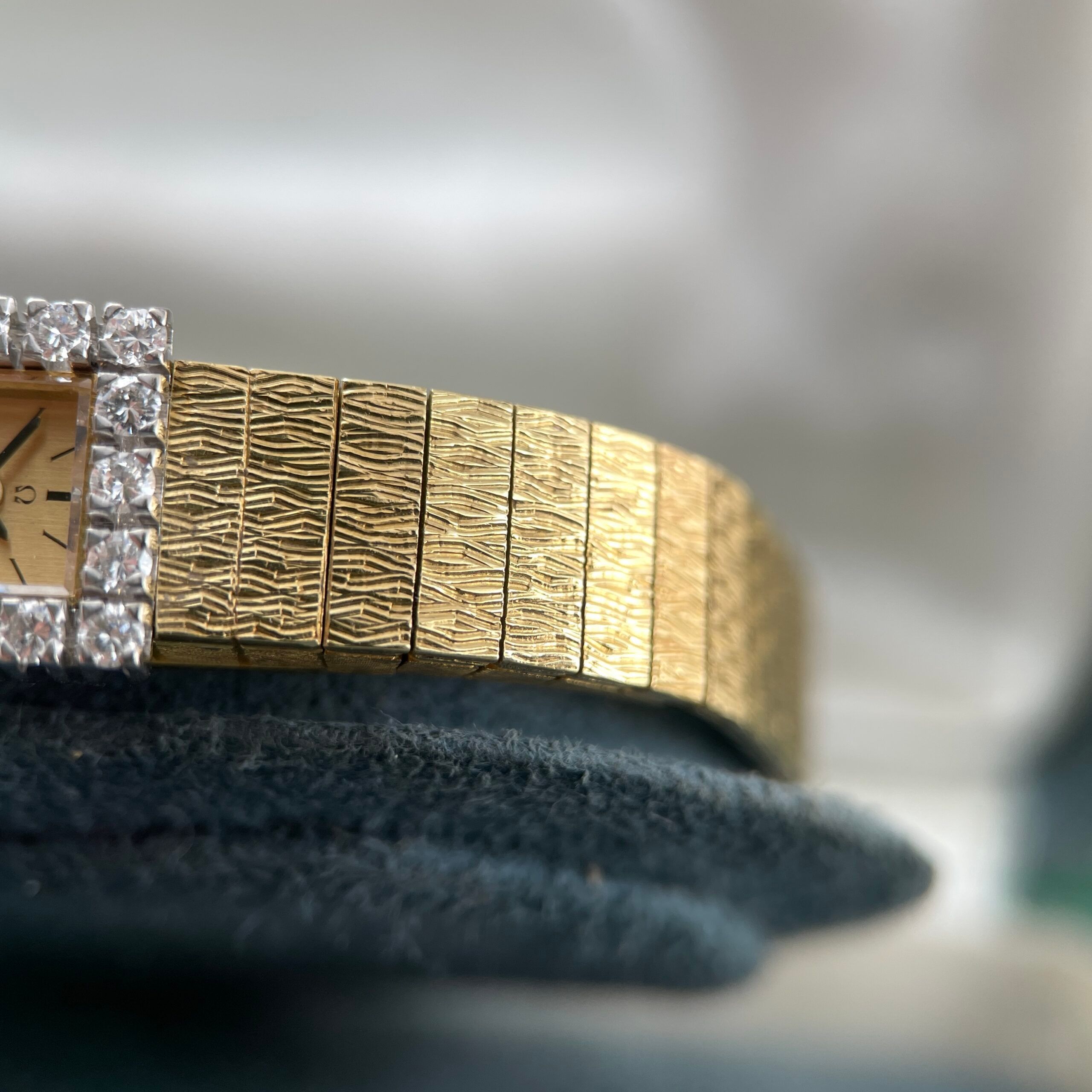Omega Diamond / Yellow Gold Cocktail Ladies Watch, photo 6 of 15