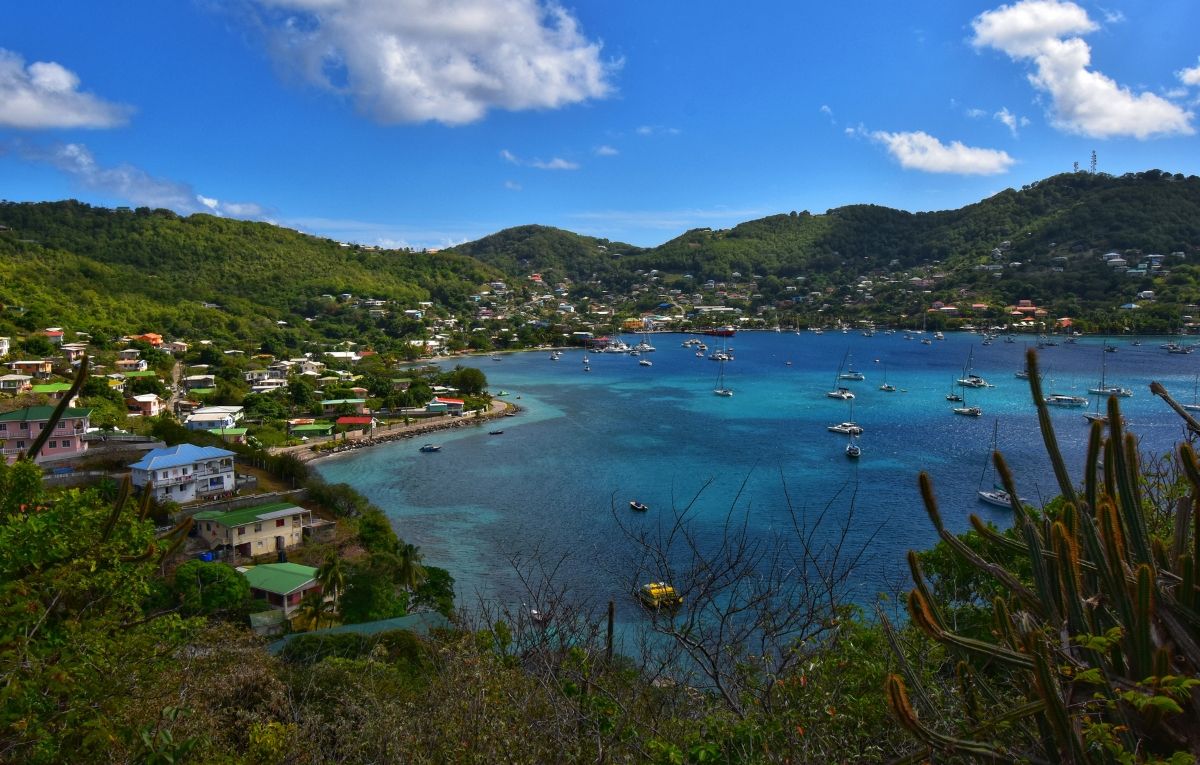 Admiralty Bay, Bequia