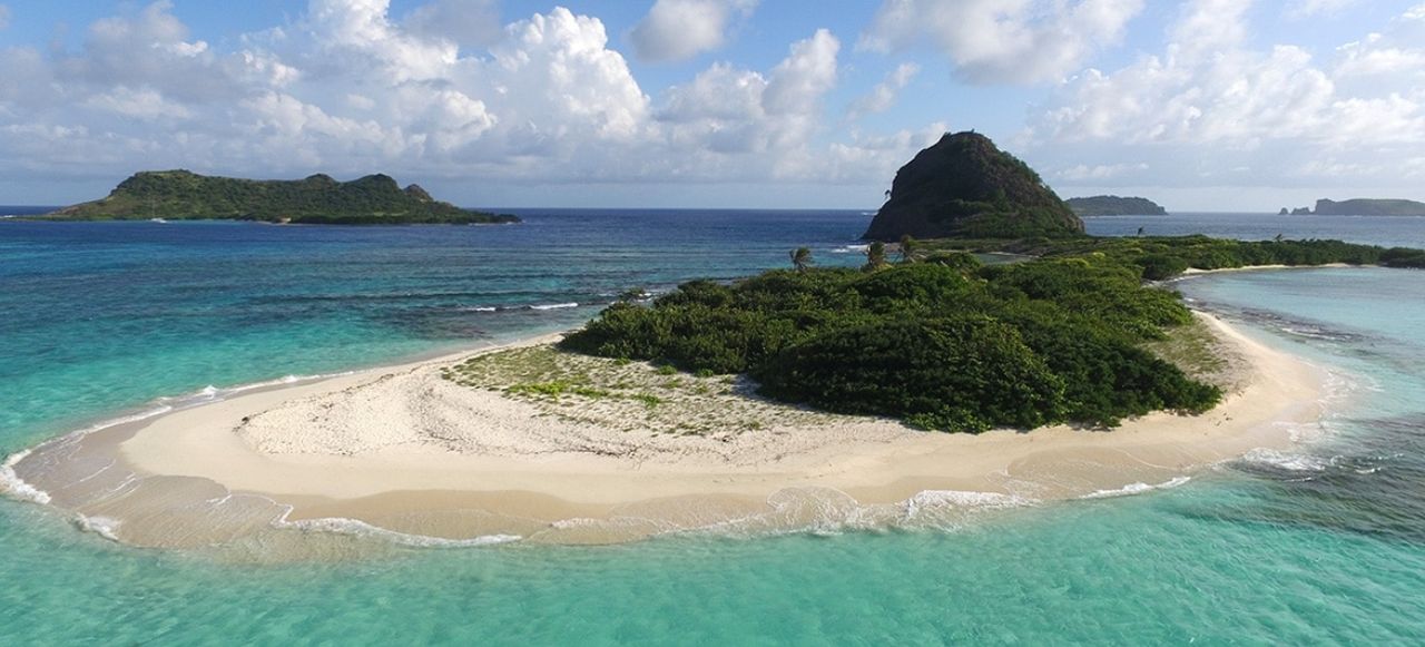 White Island (photo from www.realgrenadines.com)