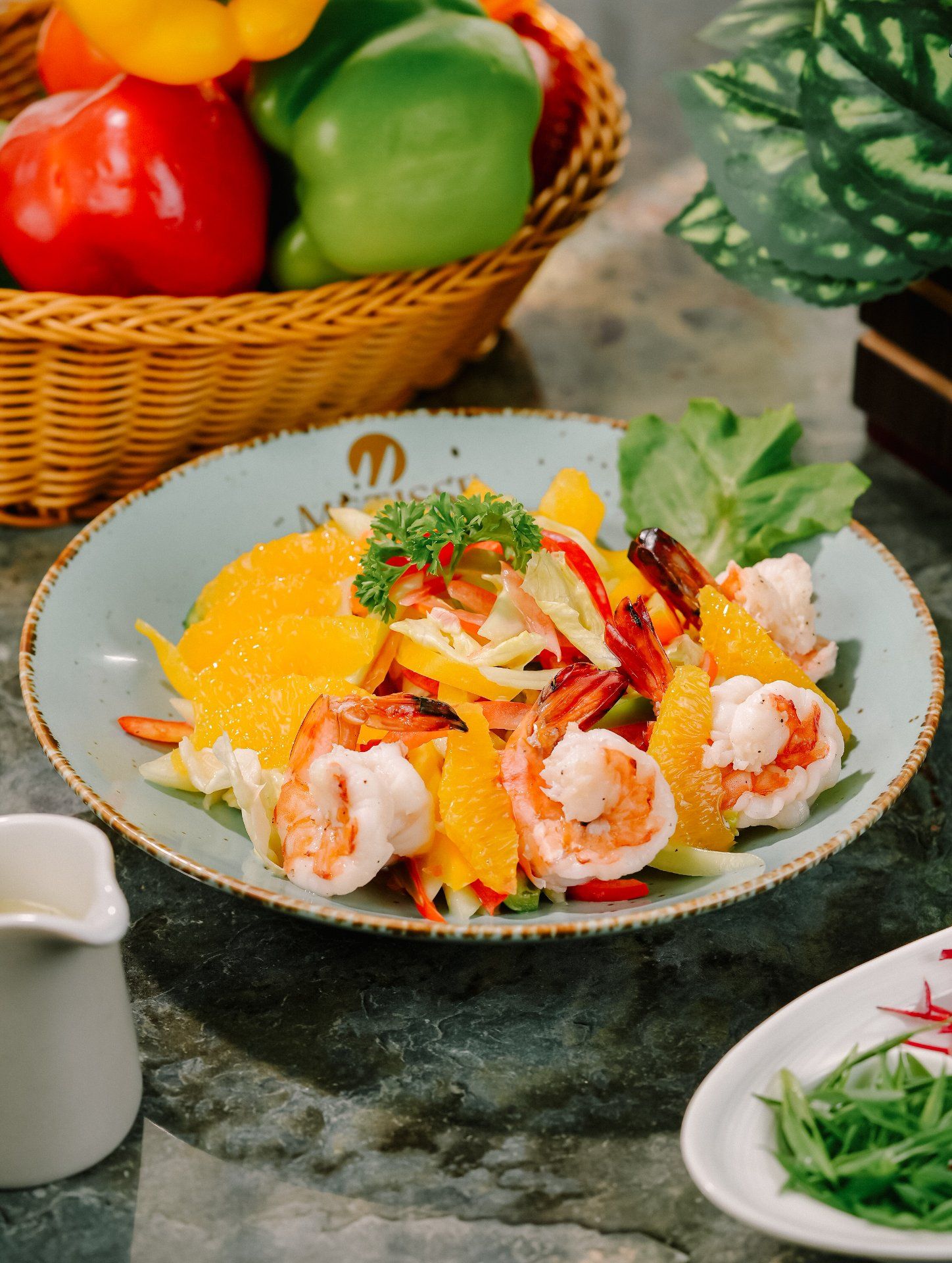 Honey lime prawn salad