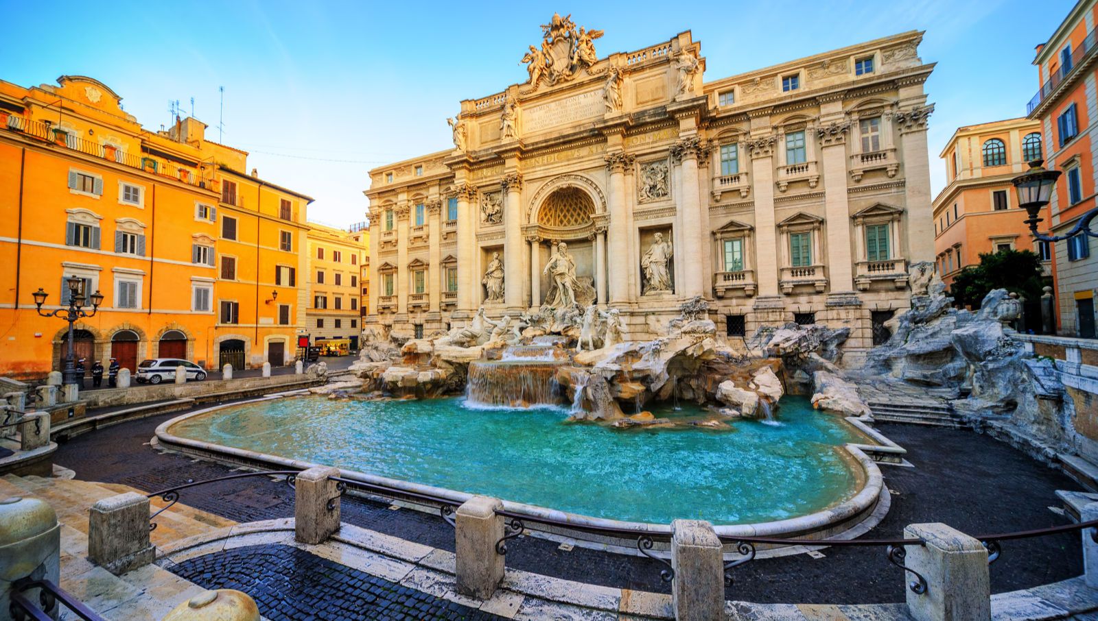 an image of Trevi Fountain