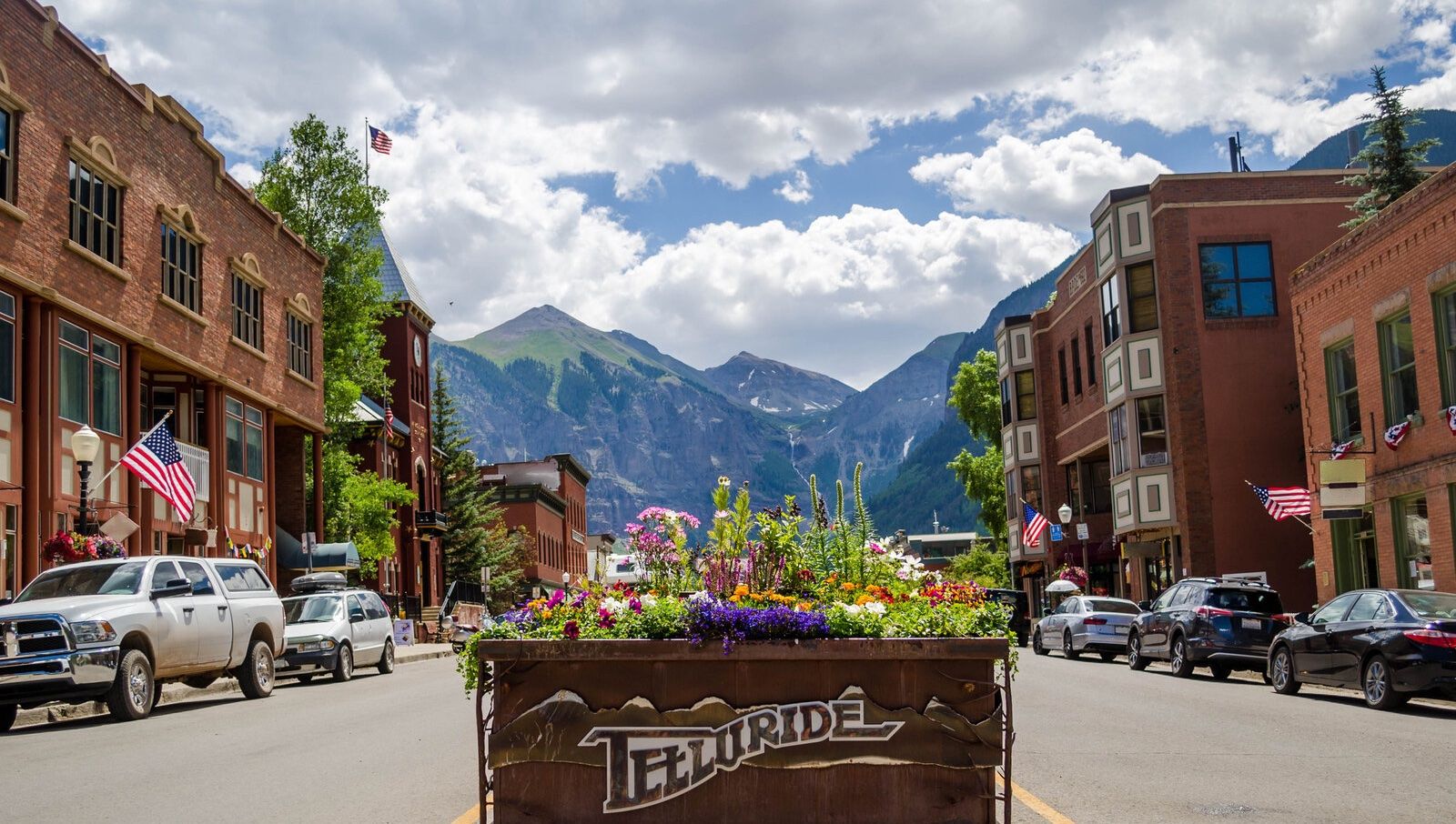 an image of Colorado Springs