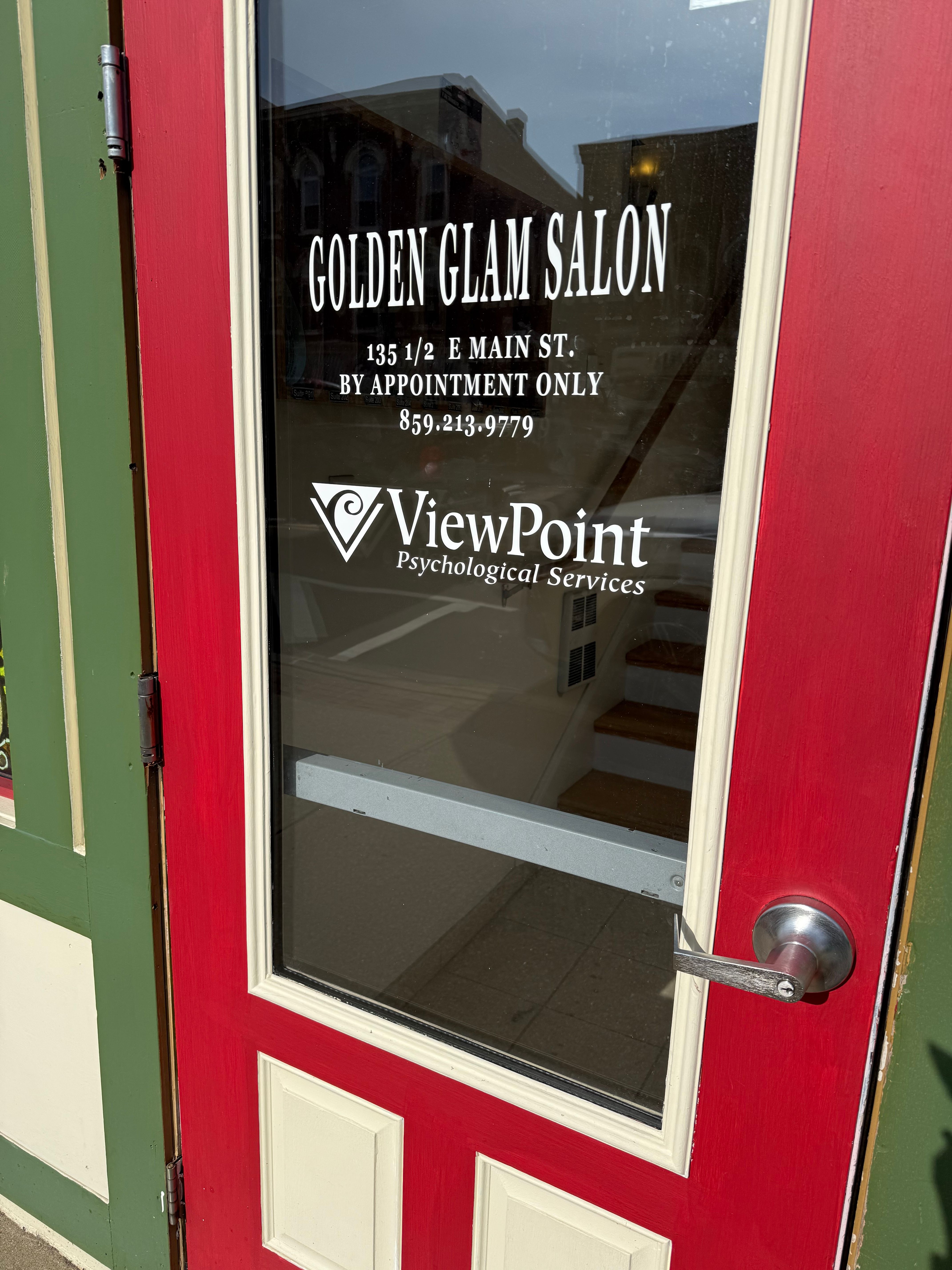 Entry door at 135 1/2 East Main Street in Georgetown