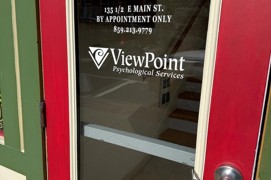 Entry door at 135 1/2 East Main Street in Georgetown