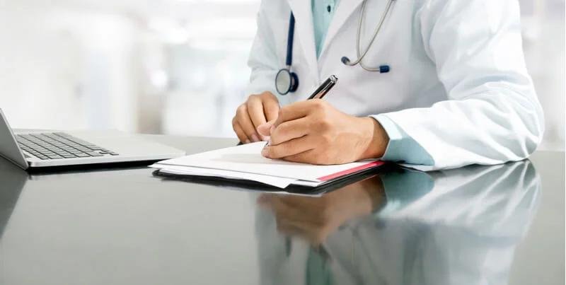 ¿Qué es un informe médico pericial y cómo se elabora paso a paso?