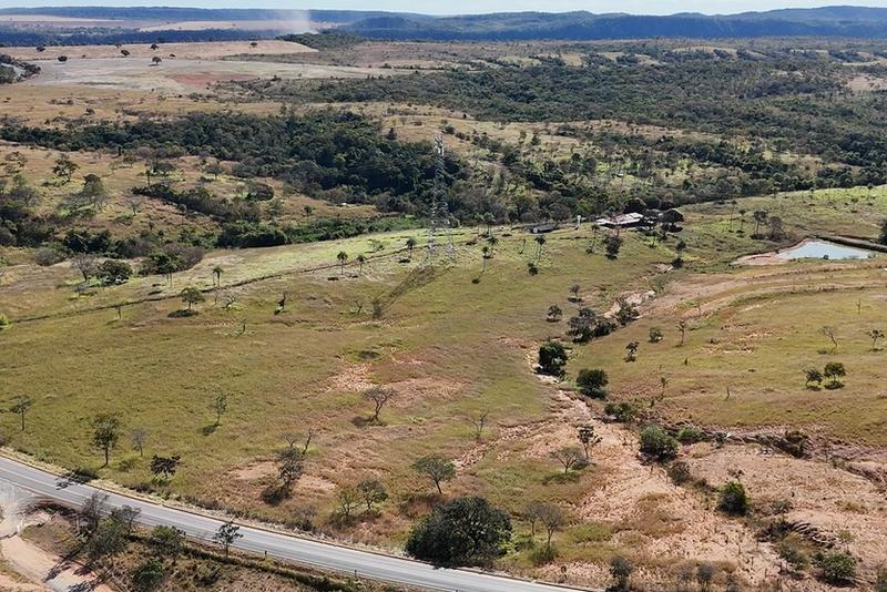 FAZENDA À VENDA EM BEZERRA – GO | 128 HECTARES | ÀS MARGENS DA BR-030, imagem 3
