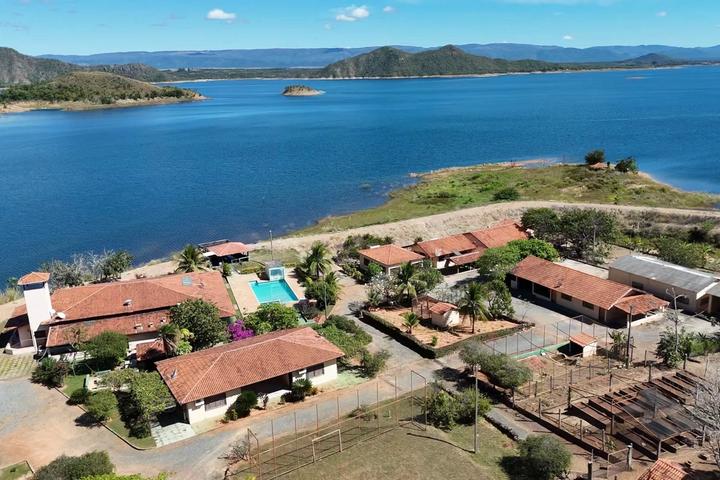 FAZENDA 128 ALQUEIRES À BEIRA DO LAGO SERRA DA MESA | 13 APARTAMENTOS | R$ 20 MILHÕES
