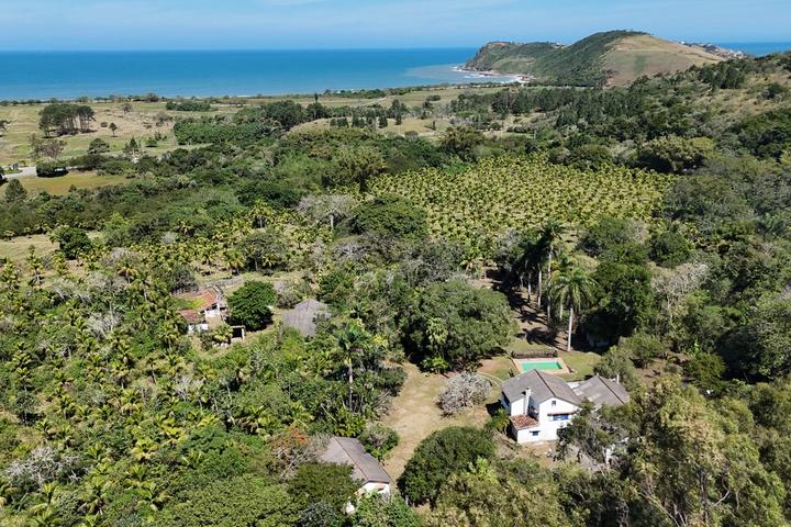 FAZENDA A 800M DO MAR | 91 HA | FRENTE À ÁREA DO FUTURO PORTO DE JACONÉ | 90 KM DO RIO