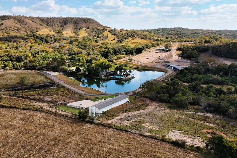 FAZENDA DE ALTO PADRÃO À VENDA EM SILVÂNIA – GO, imagem 2