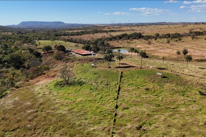 FAZENDA À VENDA EM BEZERRA – GO | 128 HECTARES | ÀS MARGENS DA BR-030