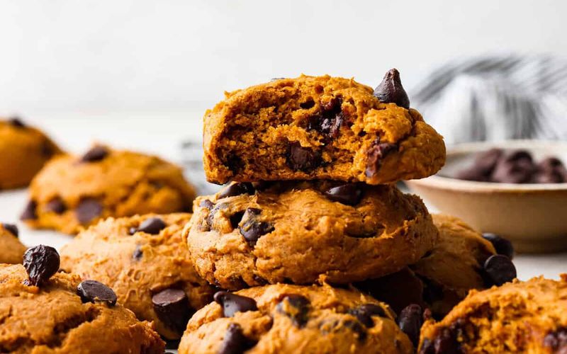 3-Ingredient Pumpkin Chocolate Chip Cookie Recipe