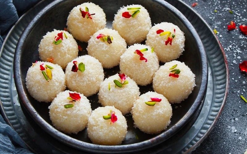 Coconut Ladoo Recipe: Fresh Coconut, Condensed Milk, and Milk Powder — Three Versions, One Guide