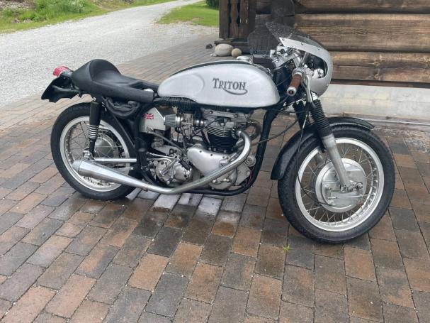 Triumph Triton