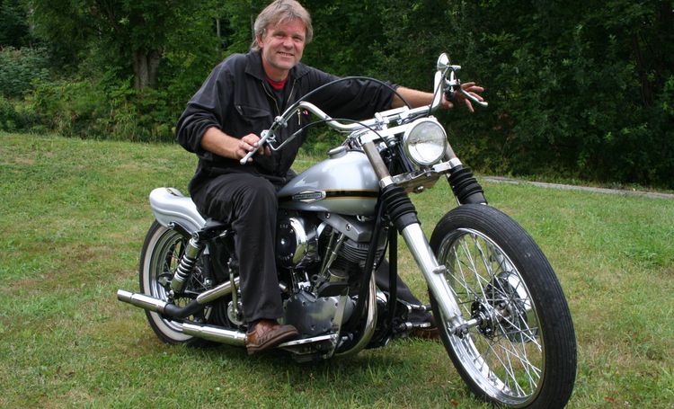 Classic blue Suzuki motorcycle