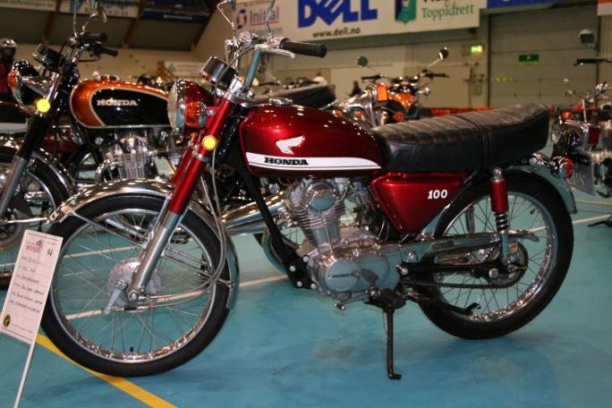 Honda CB100, 1972-modell