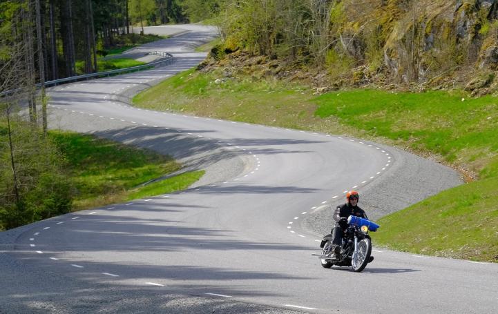 Veien mellom Nossemark og Dals-Ed må oppleves. Foto: Borgvald Moen