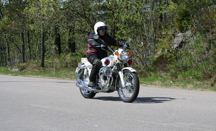 Honda-Hansens CB750 Police