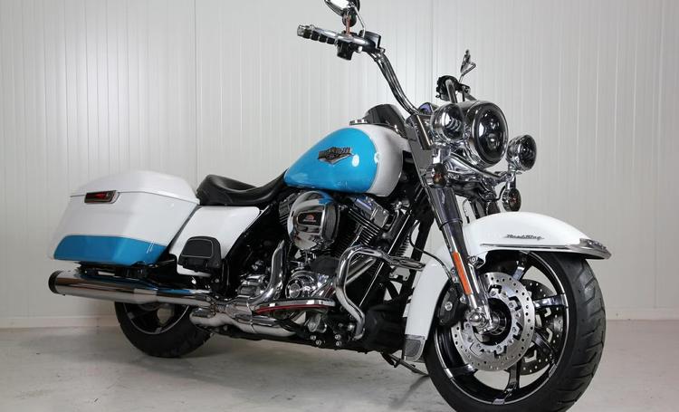 Harley-Davidson Road King Custom