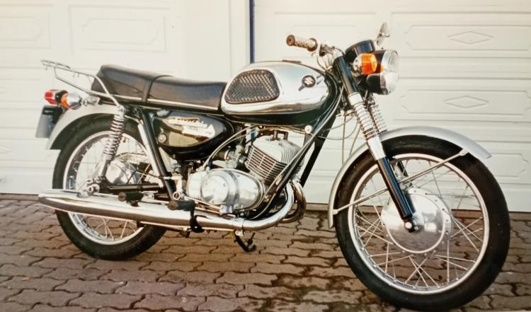 Suzuki T-20