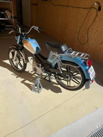 Tempo Corvette